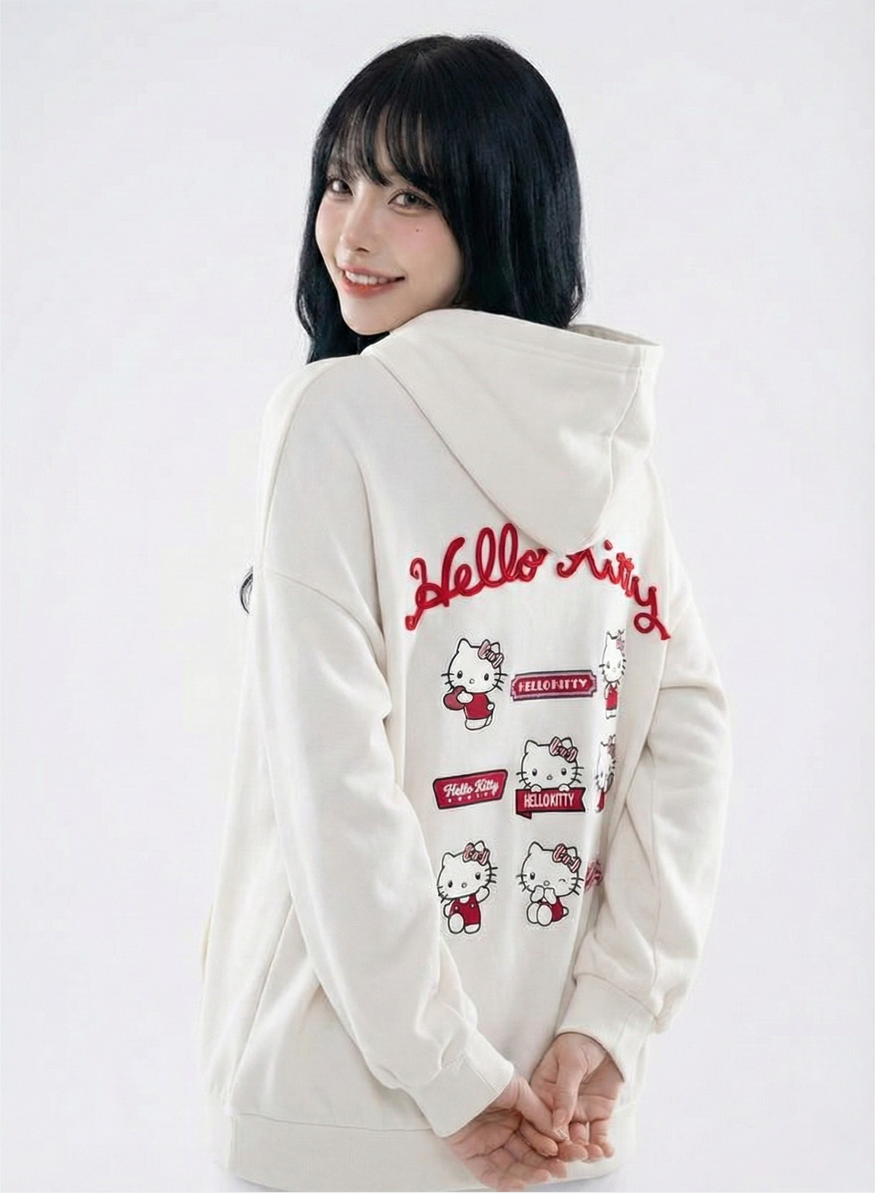 日本預訂 GL X HELLO KITTY Hello Kitty Code Logo Sweatshirt Hoodie