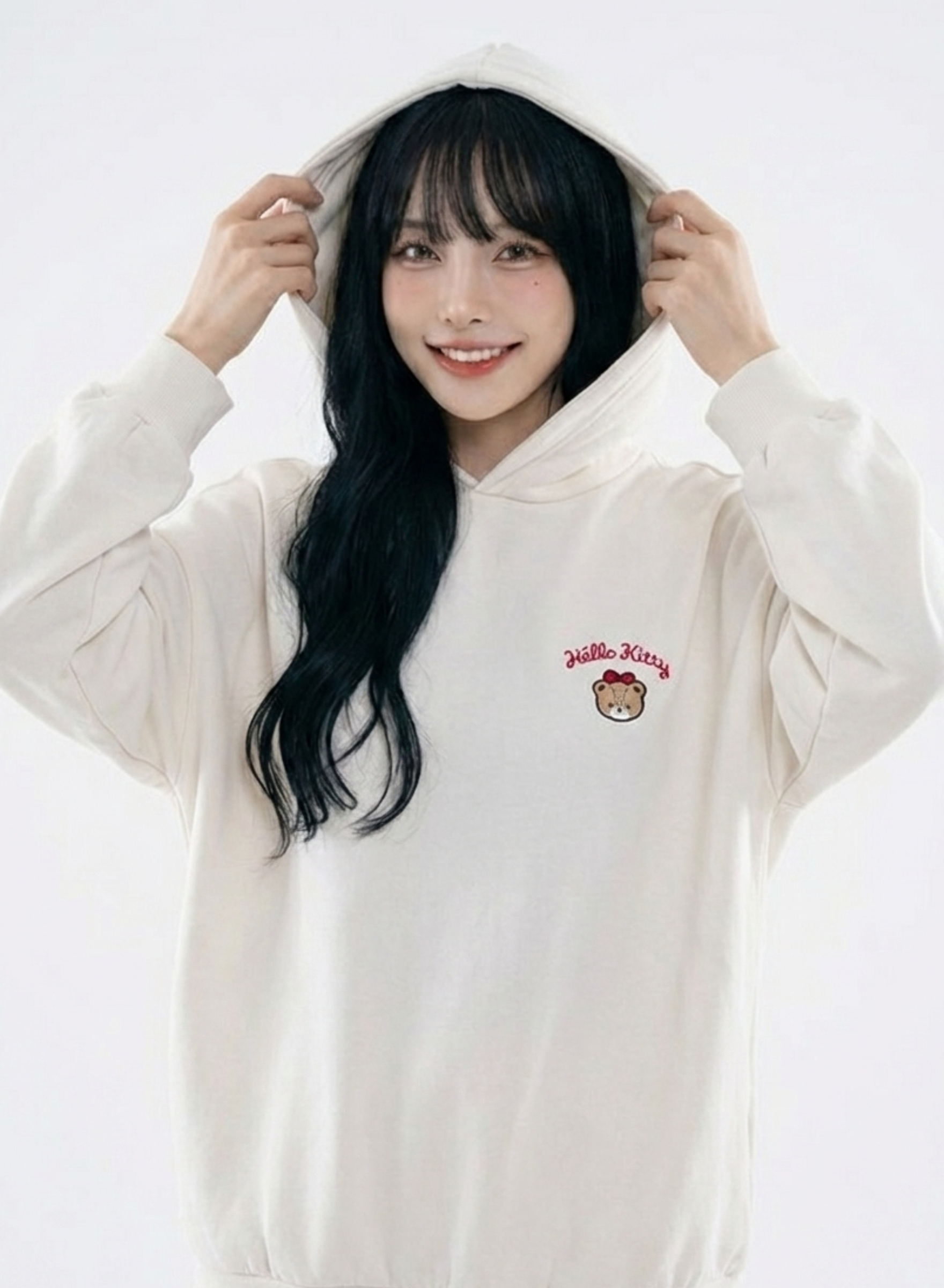 日本預訂 GL X HELLO KITTY Hello Kitty Code Logo Sweatshirt Hoodie