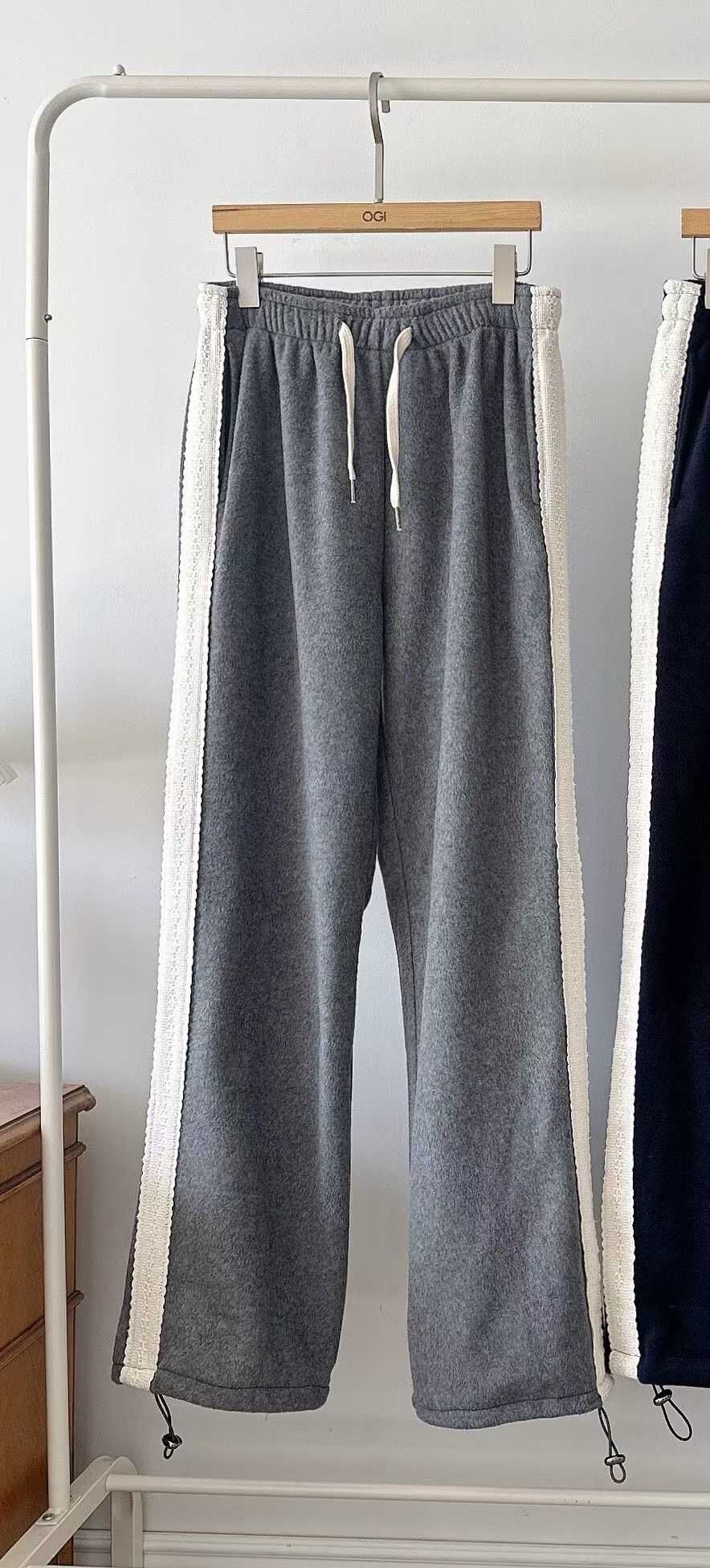 FT26 腰 26-44 HIP 44-56 長40.5 $449 (一口價)