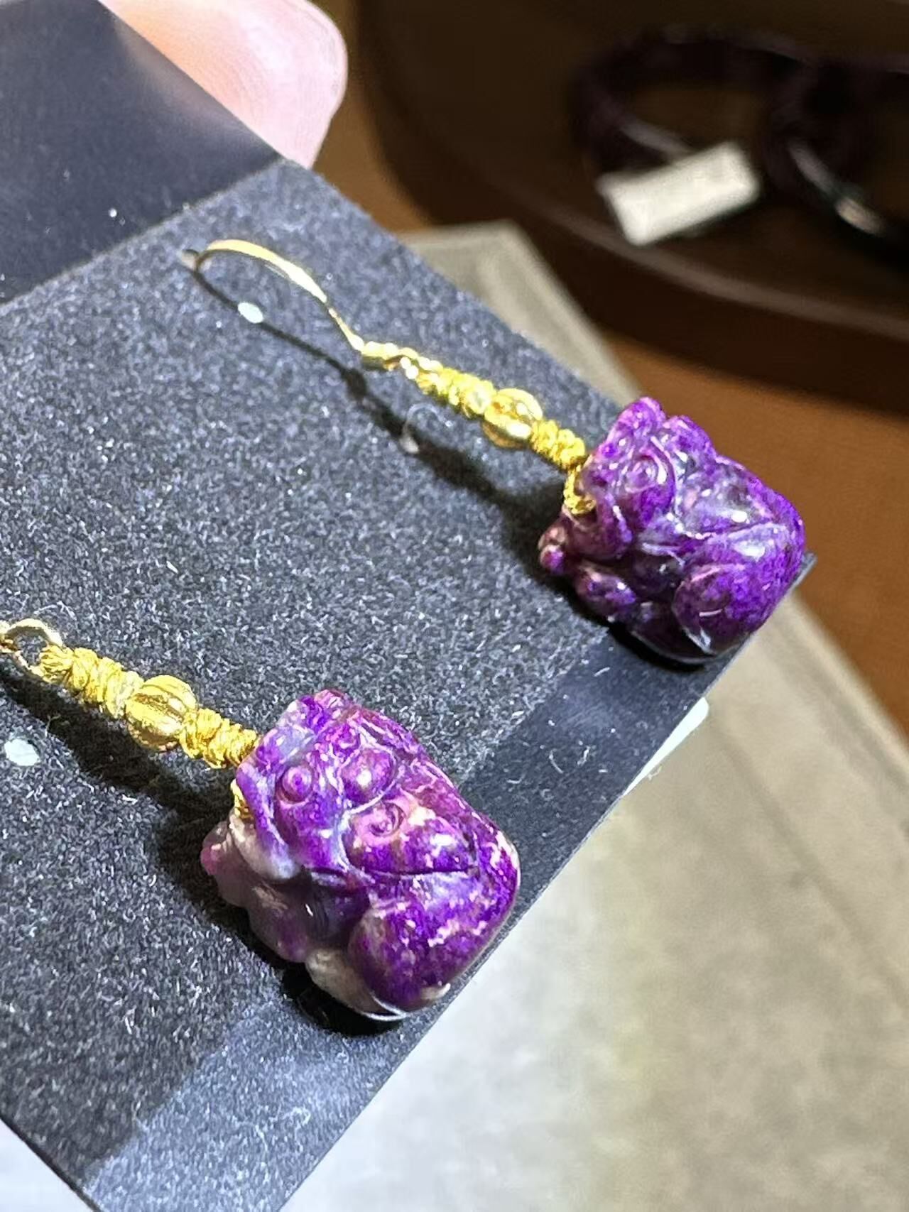 【直播】LL010839 舒俱來18k金貔貅耳環