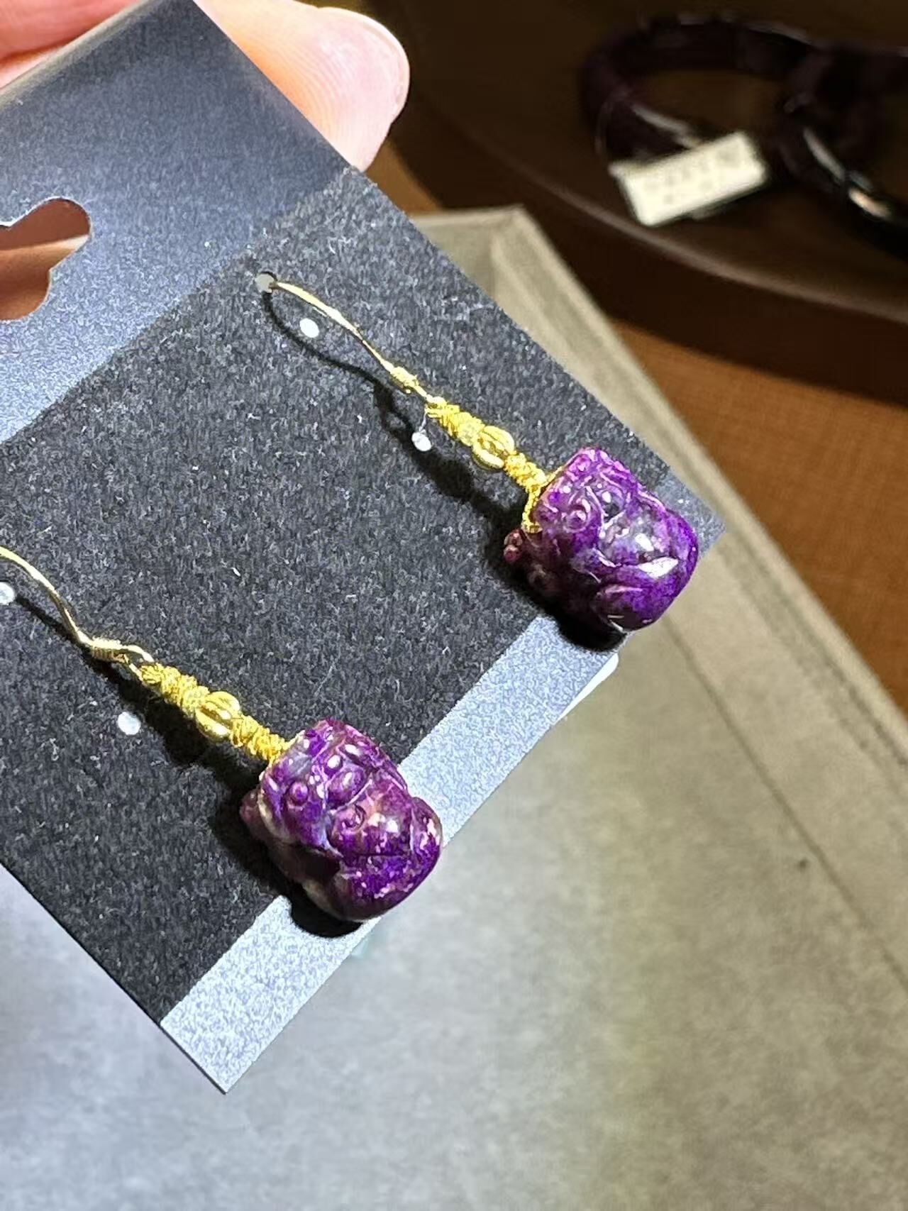 【直播】LL010839 舒俱來18k金貔貅耳環