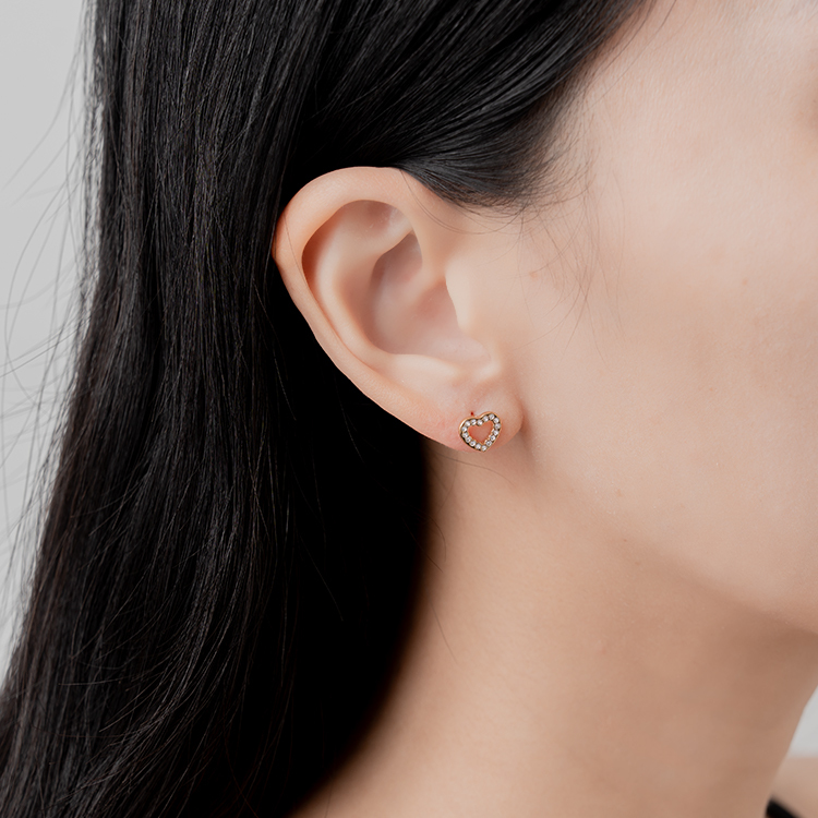 miramira微光｜白鋯石鏤空愛心耳環D6060-金59047