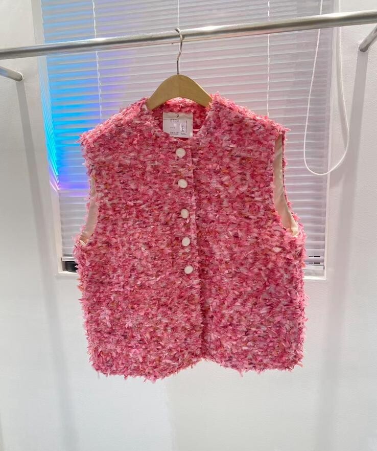 T05 胸40 長20 $839(一口價)