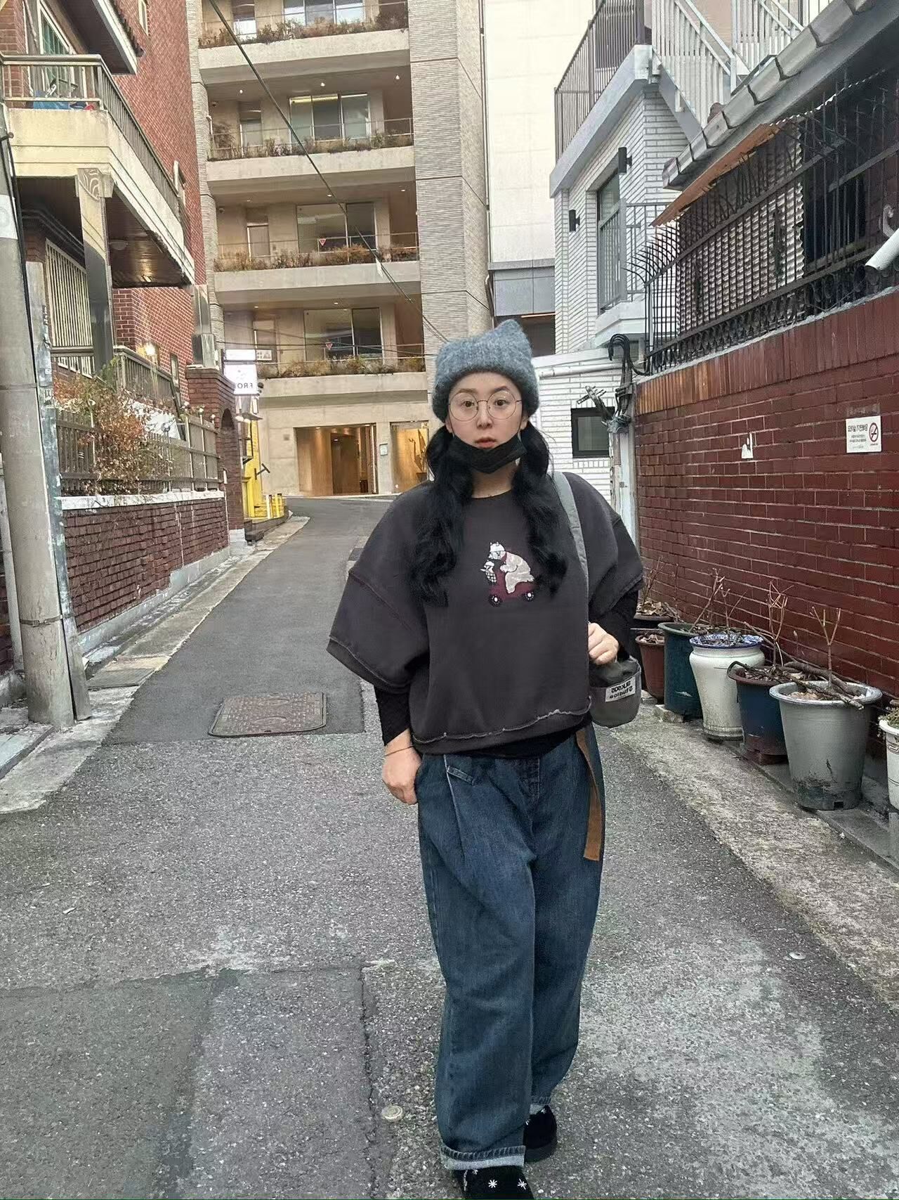 【預購】SS010802 寬鬆牛仔褲 (配腰帶)