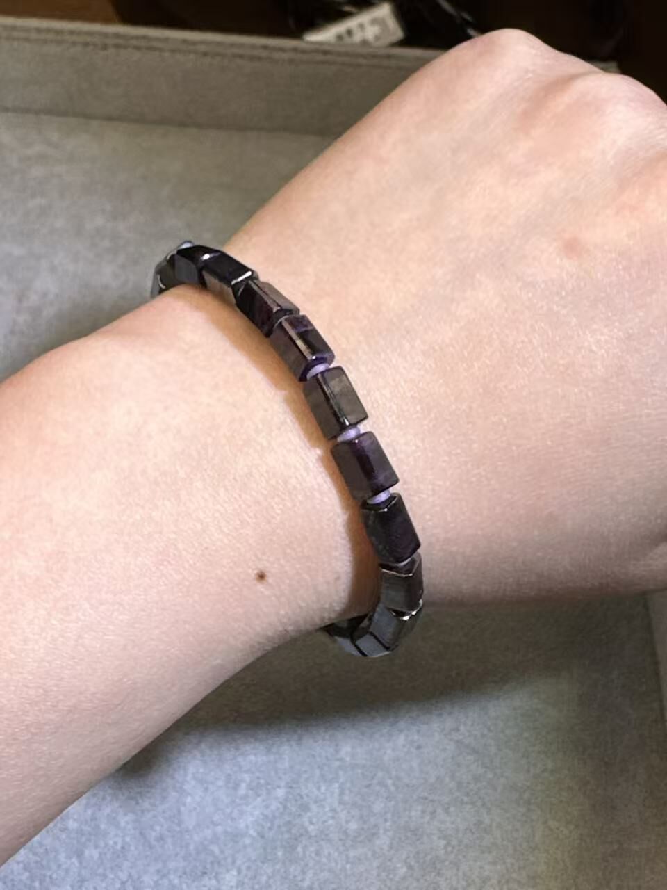 【直播】LL010770 舒俱來四棱柱手鏈 (P285028130513)