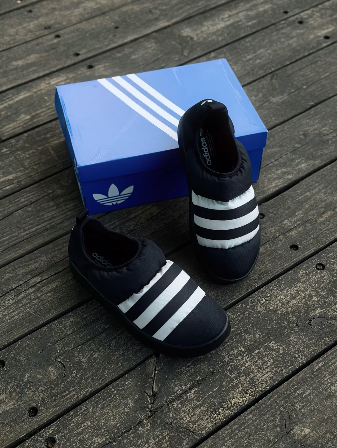 代購-Adidas Originals PUFFYLETTE 一蹬即穿 三條線 黑麵包 男女同款 黑白 GY4559