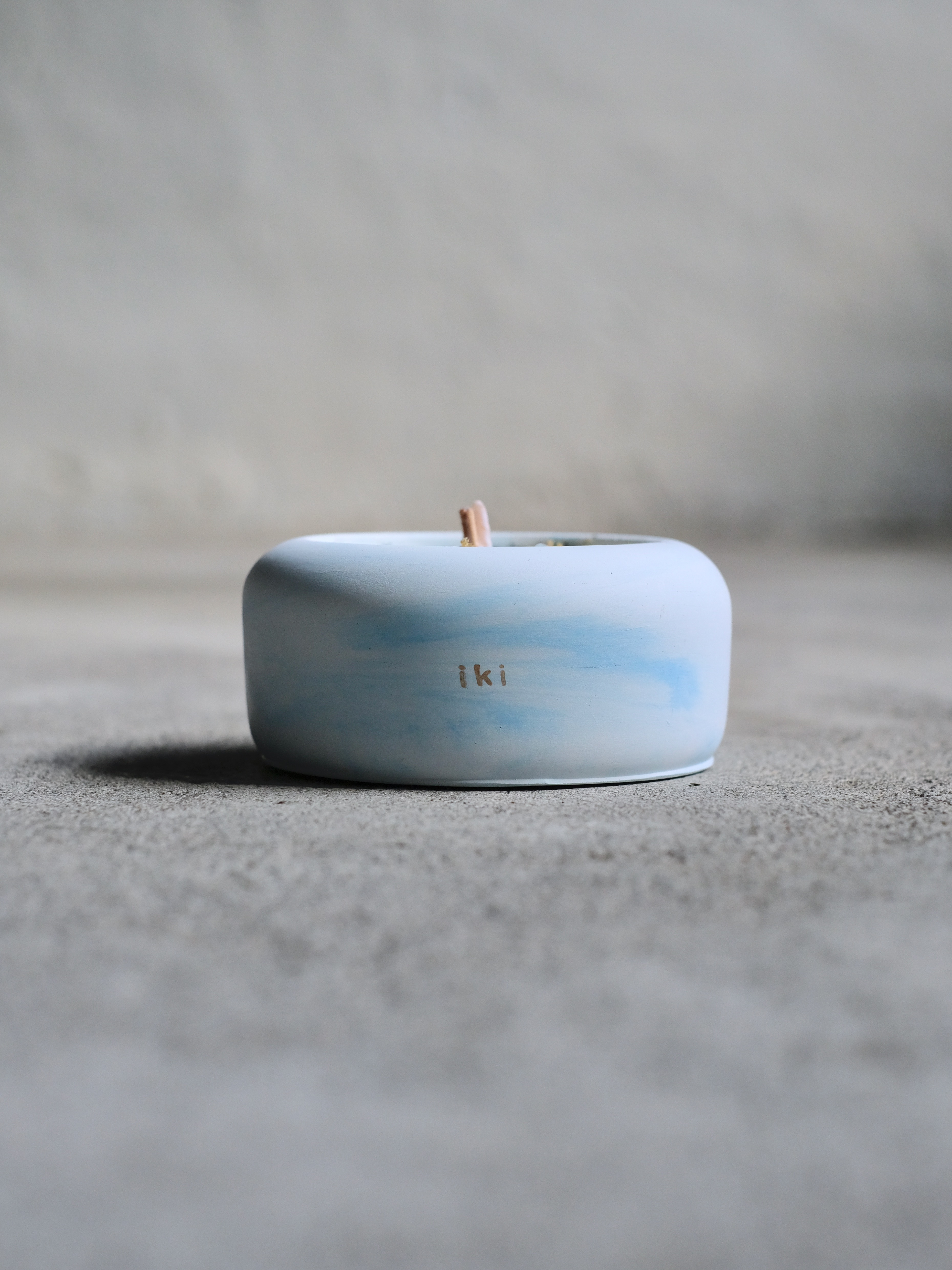 iki scent 能量蠟燭 喉輪