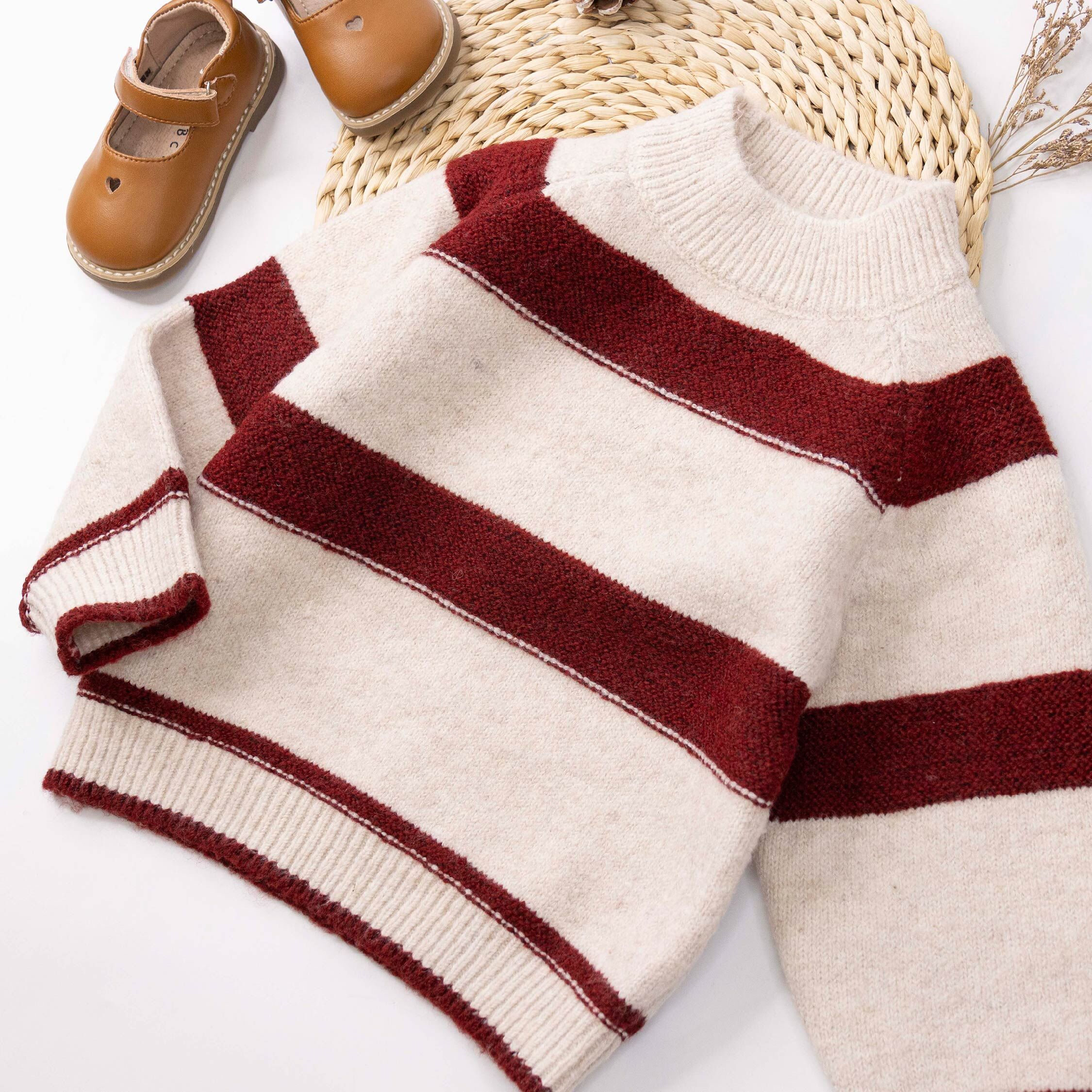 【H55732】燕麥紅條紋立領針織上衣