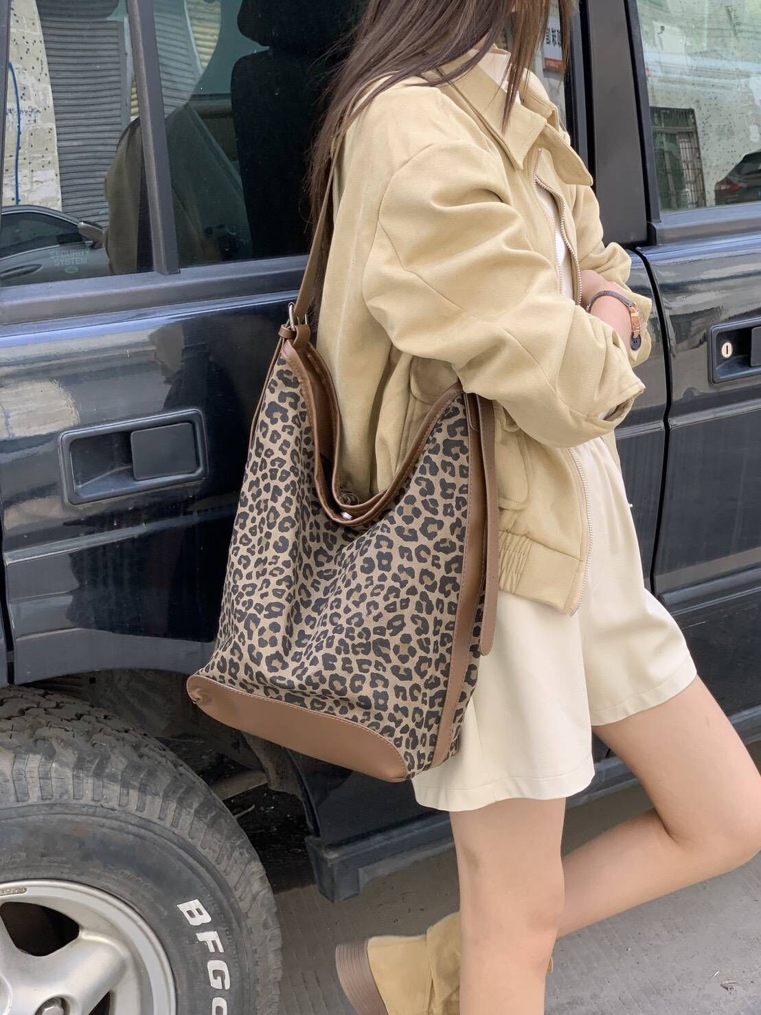 豹紋復古皮絨洋氣斜背包  RS6302