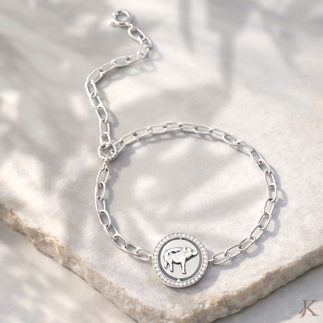 六合生肖手鍊（豬），為你帶來一個強力的支持。