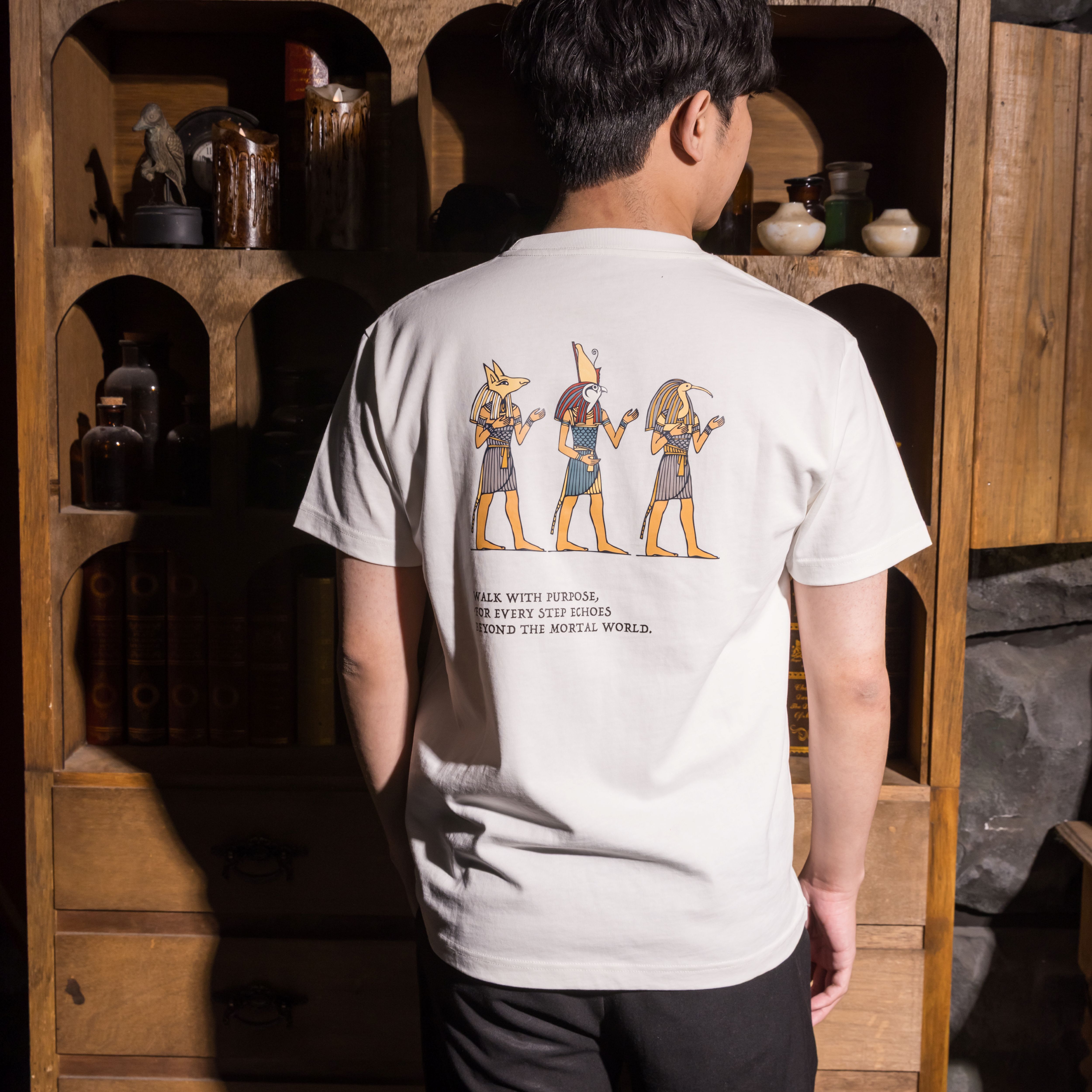 世界古文明藝術T恤｜古埃及神祇壁畫 白