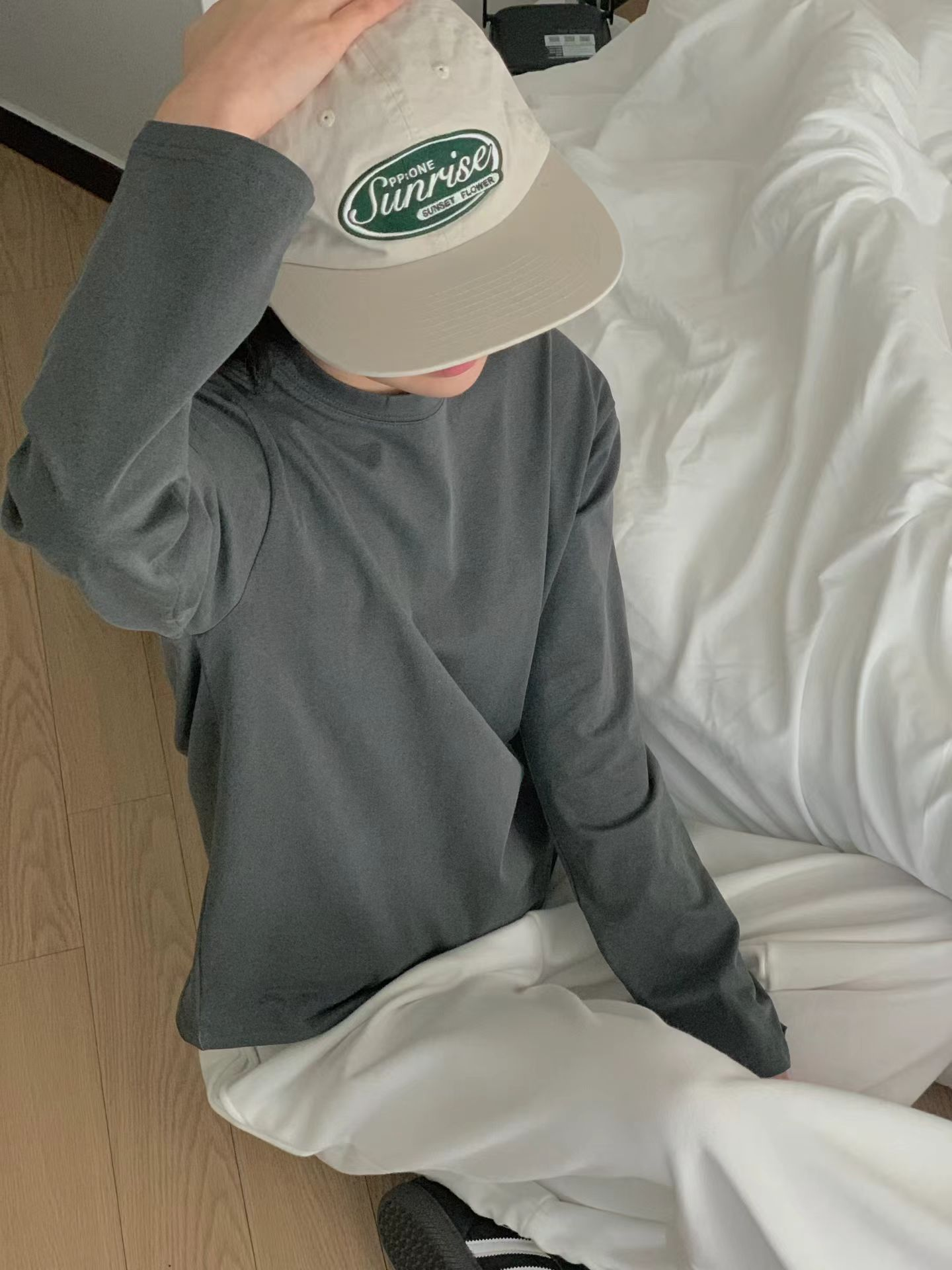 圓領寬鬆長袖(灰色)