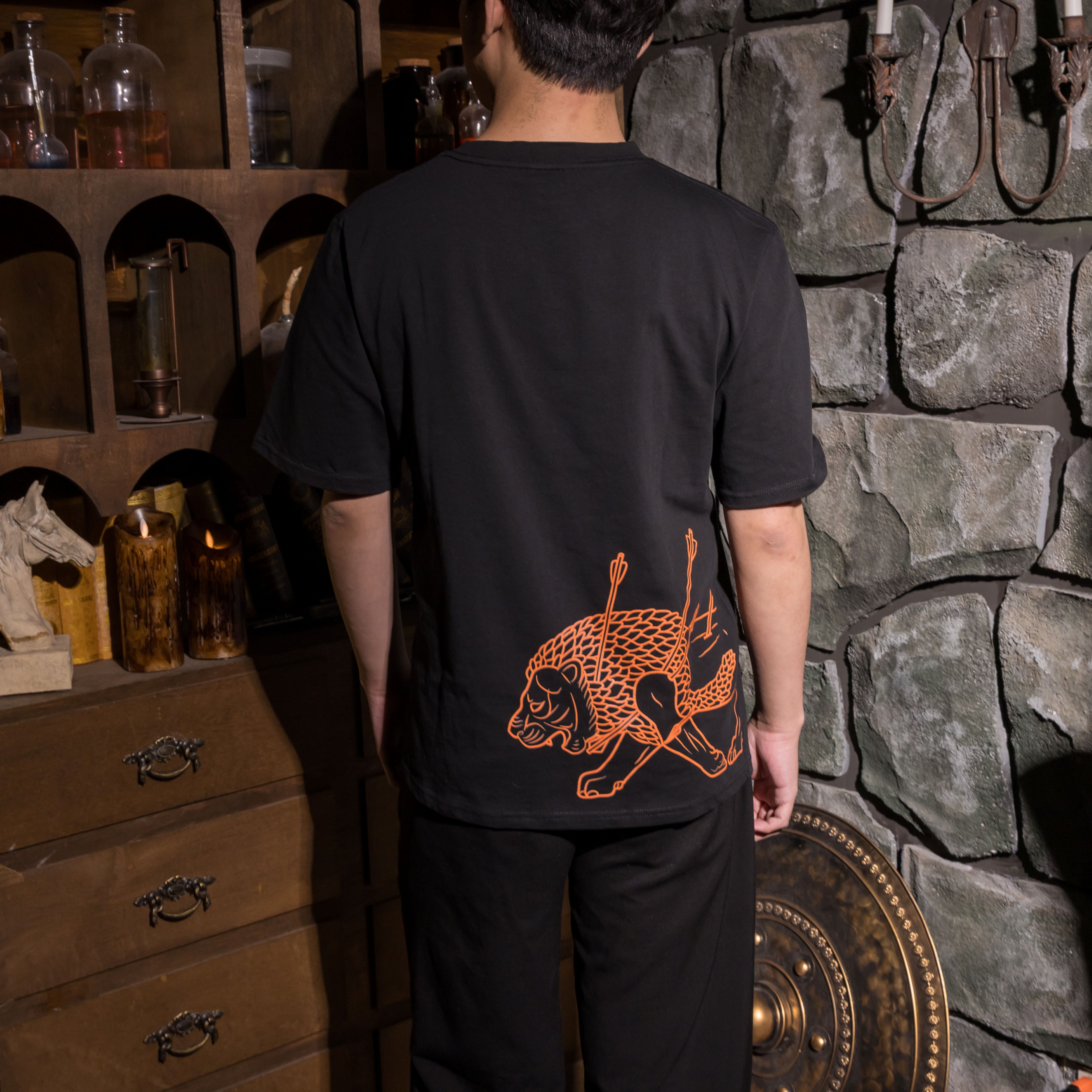 世界古文明藝術T恤｜獵獅浮雕 黑