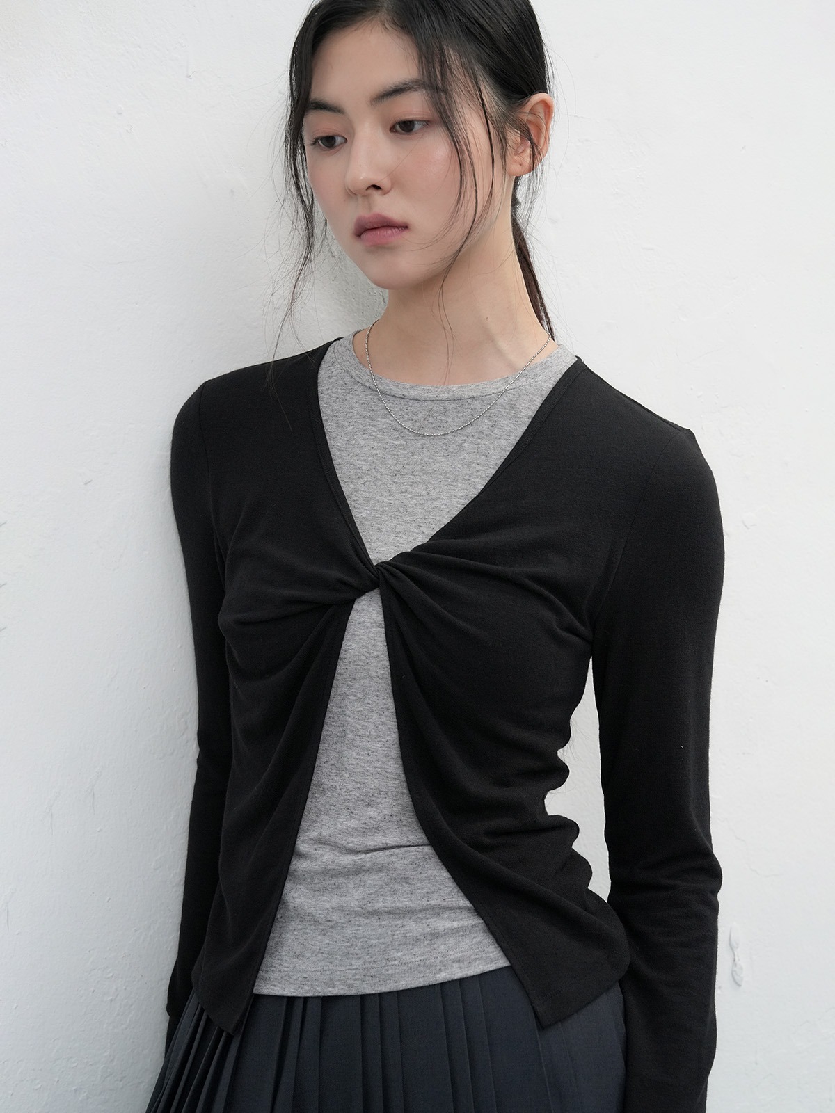 General Idea WOMAN Layered Twisted T-shirt