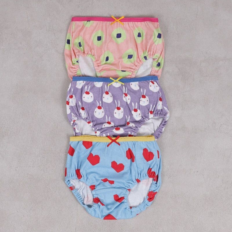 【現貨】120 棉質女童內褲3入