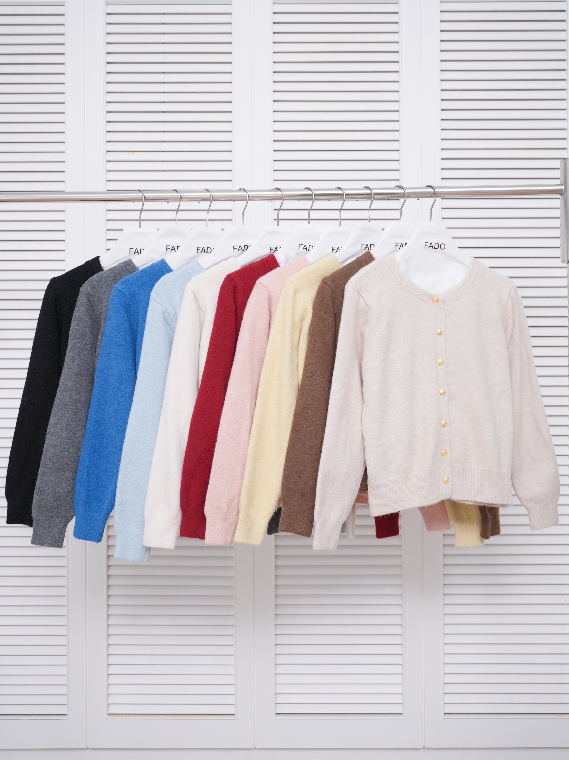 法朵Fado shop｜金釦厚磅柔軟針織外套 812A028 十色