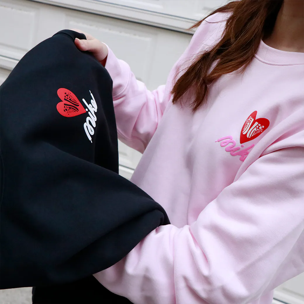 (預訂) Nike Sportswear Sweatshirt 情人節限定 【兩色】