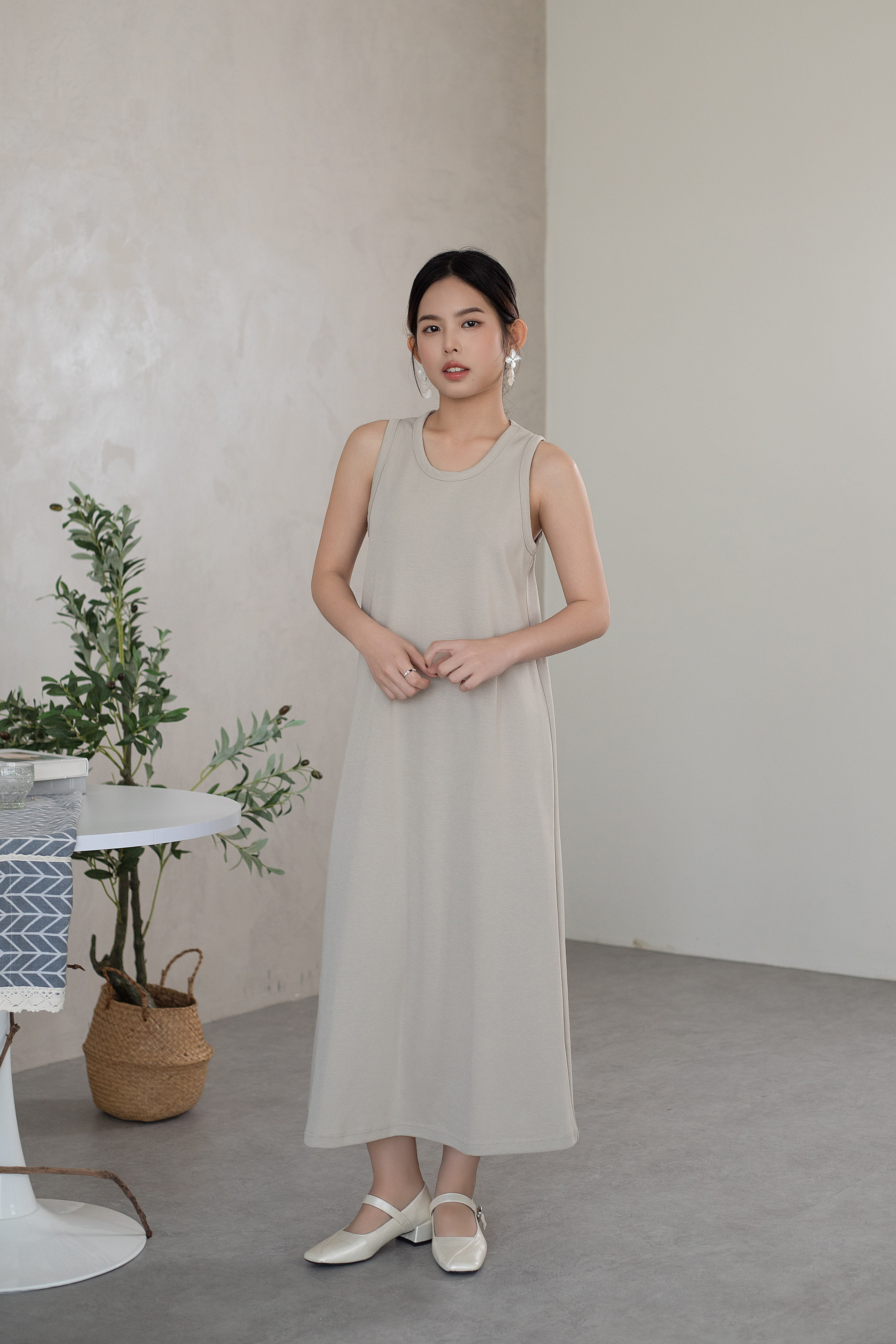 Yumo A line Dress Sand -2616DLSAN