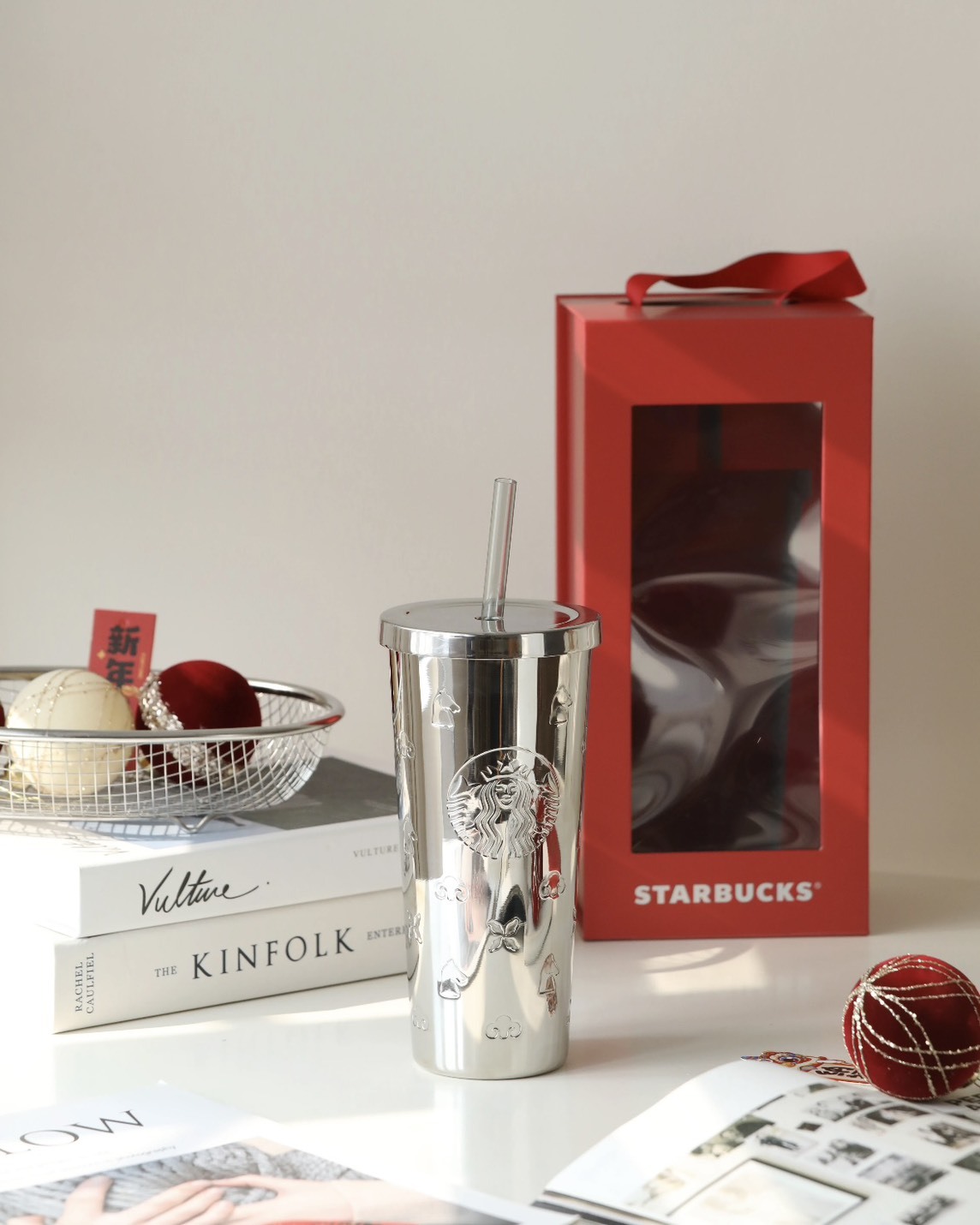 KTQ STORE ‧ STARBUCKS  星巴克 馬年限定 駿躍星程系列 銀色 浮雕 吸管杯 690ml