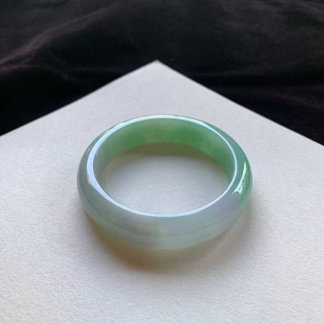 12292344 52.8mm翡翠果陽綠正圈手鐲 (52-54)