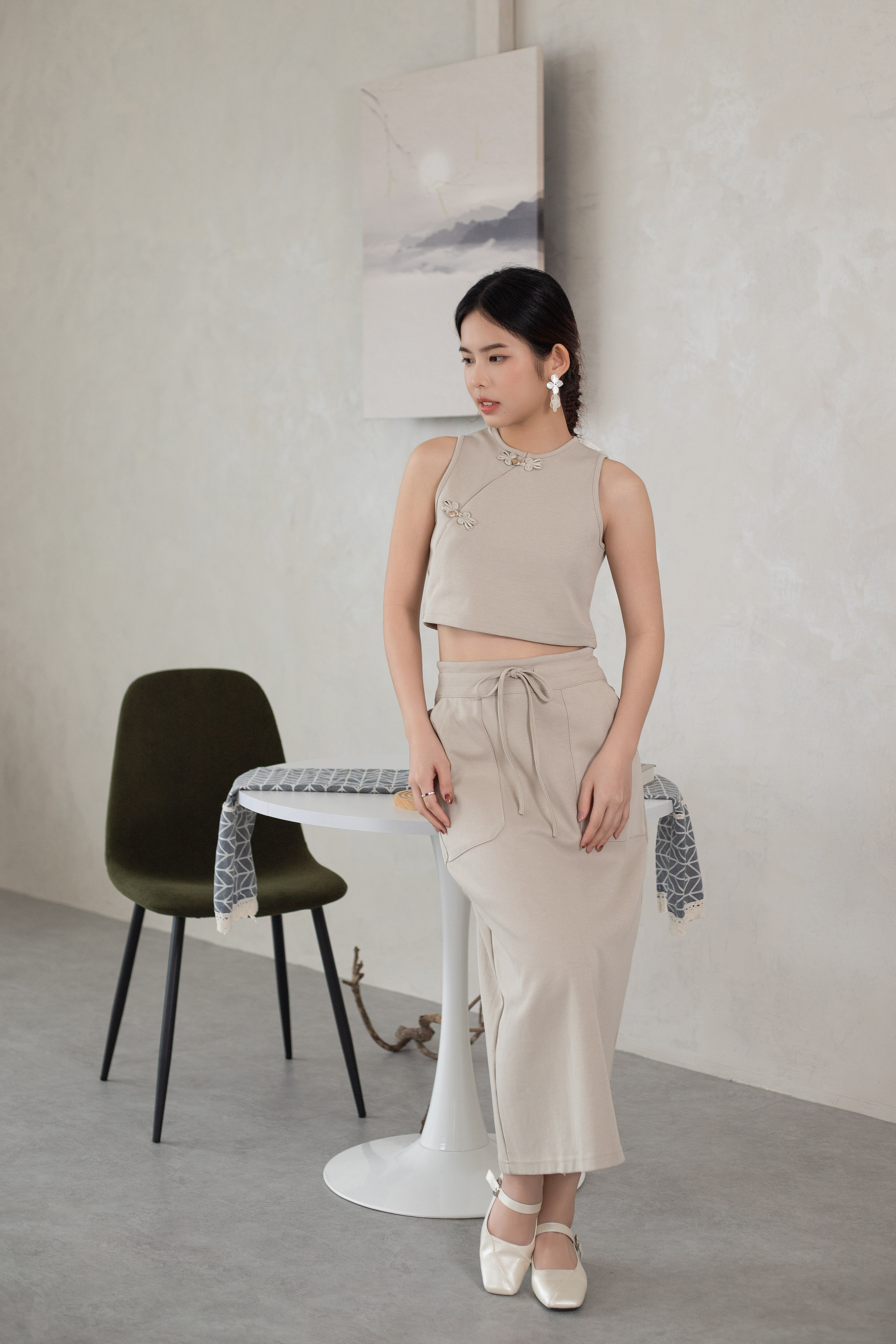 Yumo Column Skirt Sand-2615SKSAN