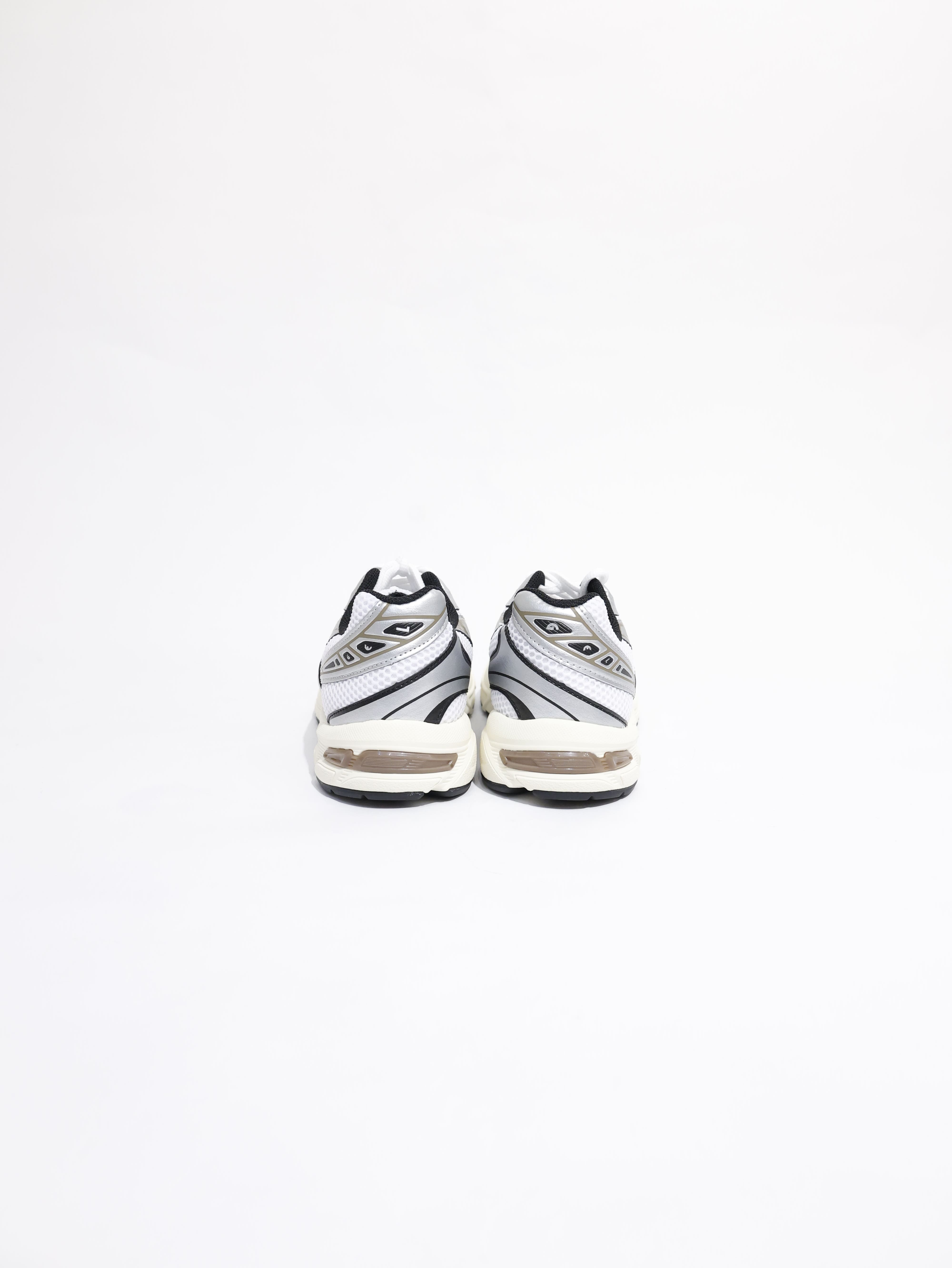 ASICS GEL-1130 中性款 運動休閒鞋 1201A256-113
