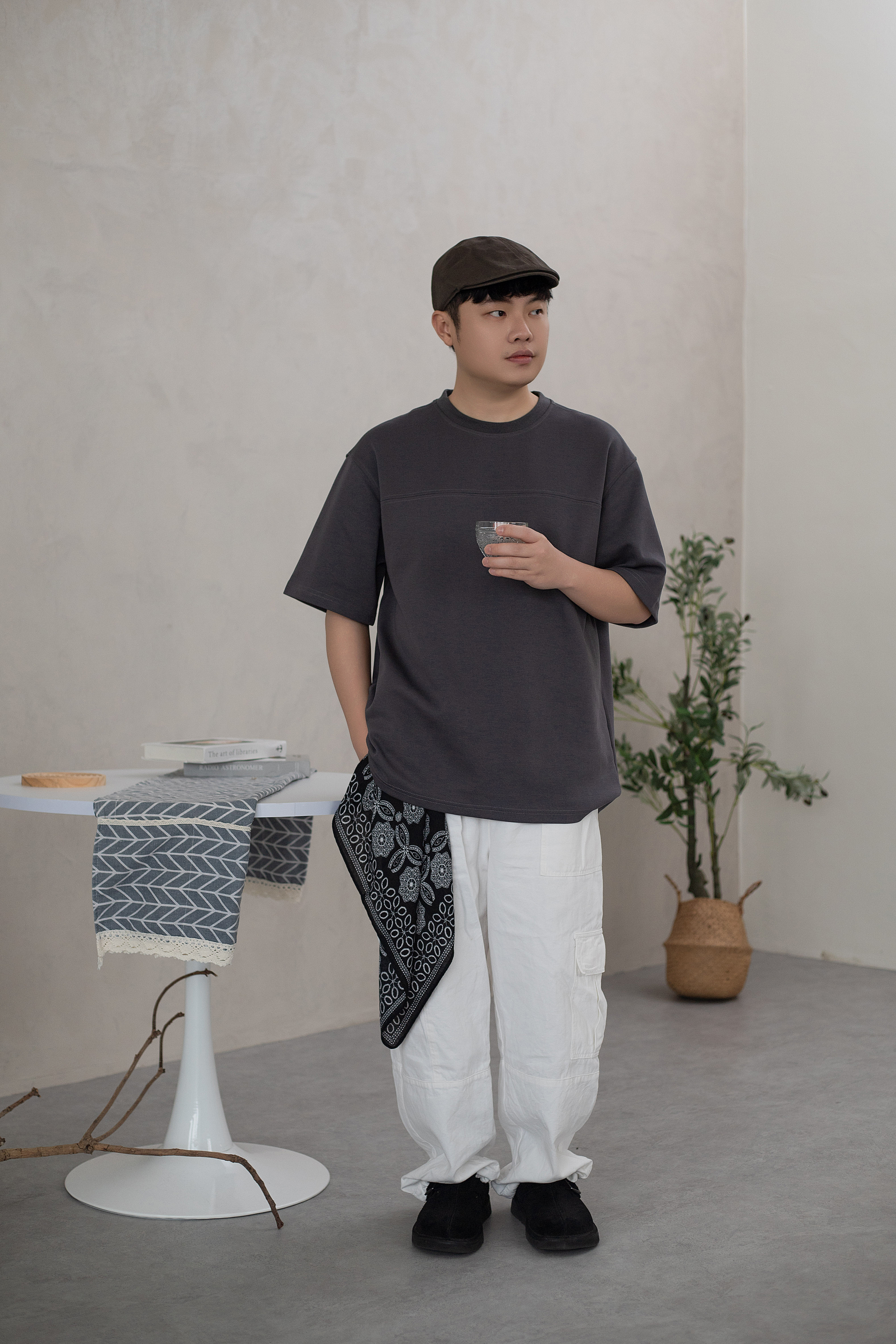 Yumo Men Panelled Tee Ash Grey -2613BSGRY