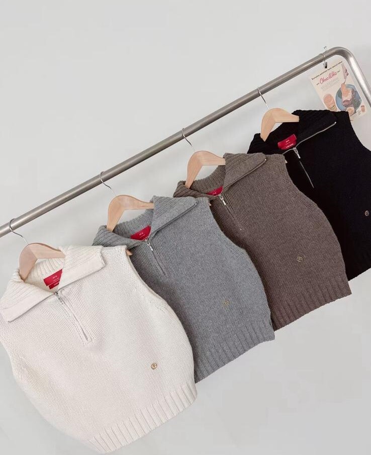 OT106 Cashmere 5 羊毛25 胸44-58 長20  $499 [一口價]