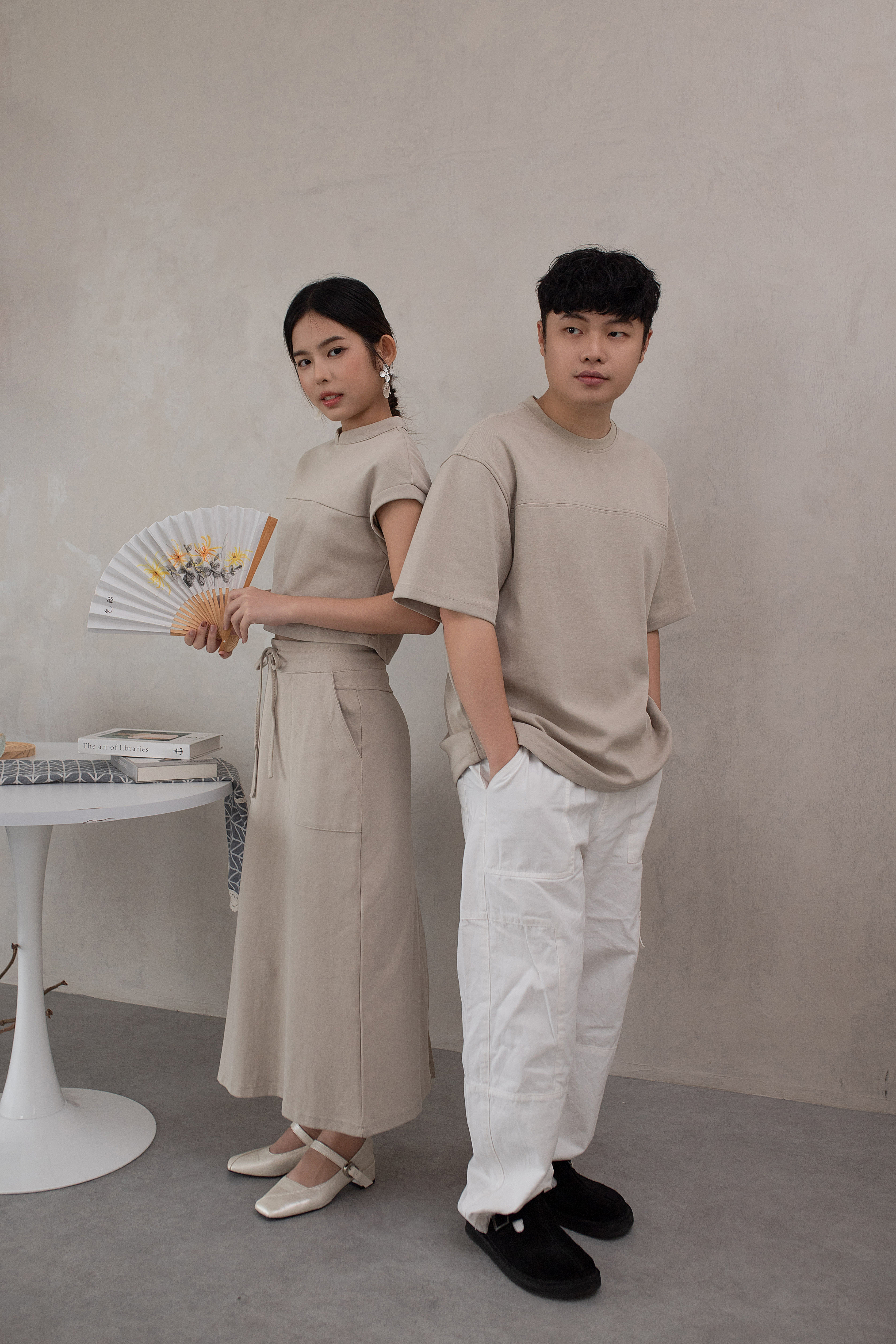 Yumo Men Panelled Tee Sand-2613BSSAN