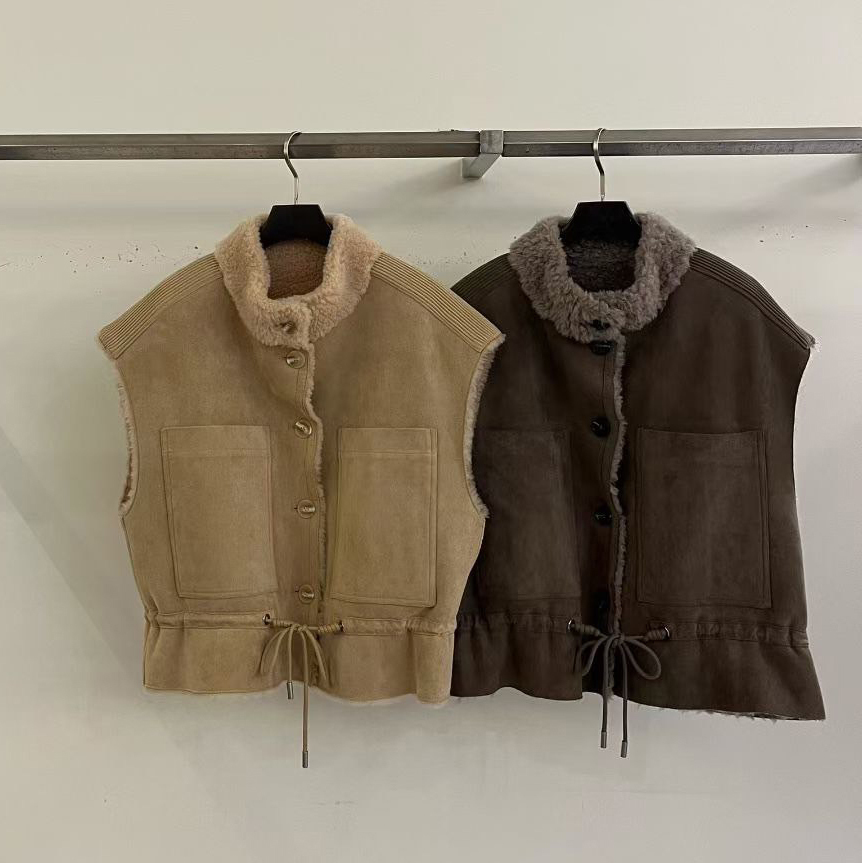 100%羊毛雙面穿QQ毛麂皮背心外套-F / 2色