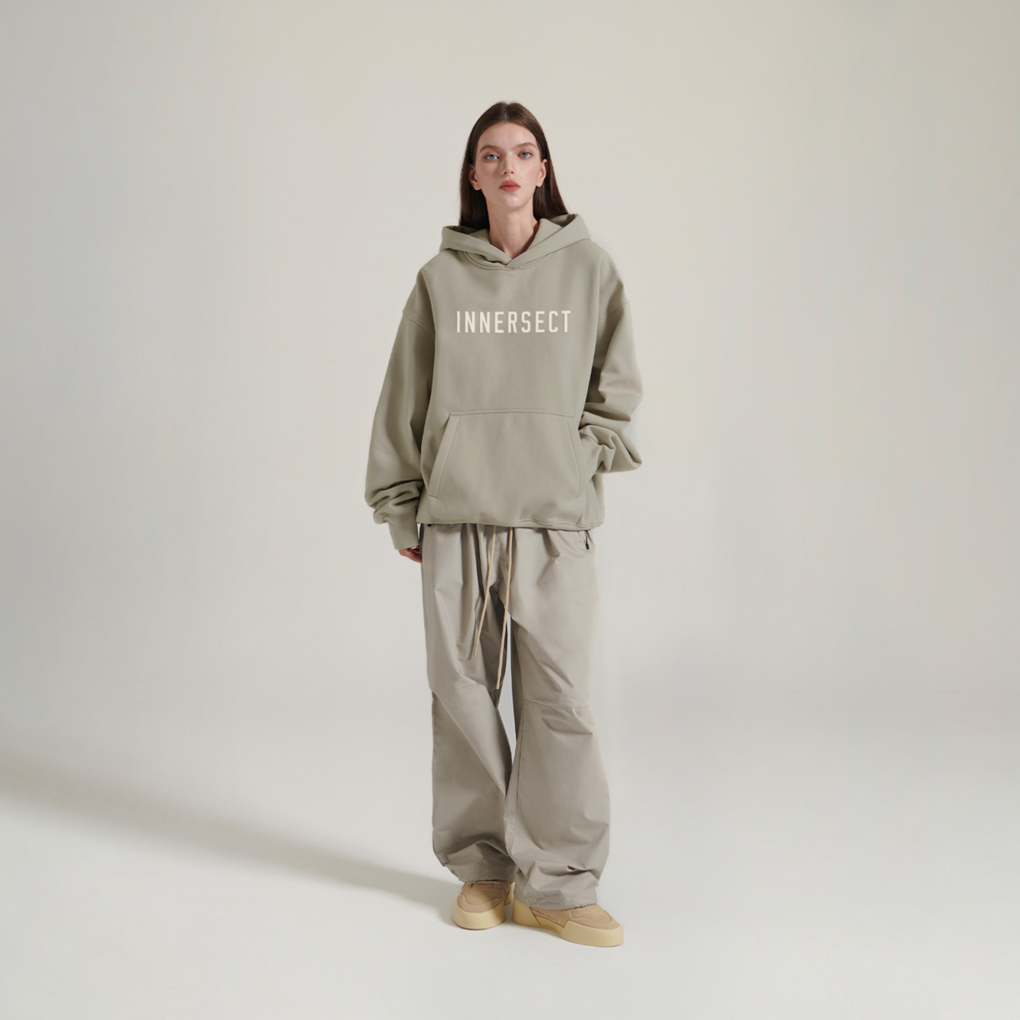 預購1/30前抵台 INNERSECT 三生萬物 美式標語 背後圓圈星星 連帽上衣 連帽上衣 帽tee【INN24FWTHD131】