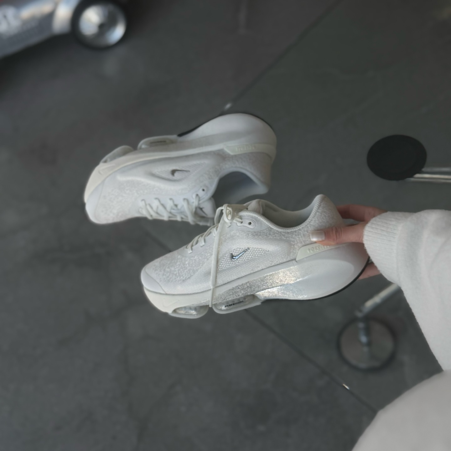 Nike Versair 國外限定 冰雪奇緣 雪花 微光 小銀勾 氣墊 復古 慢跑鞋 FQ7213-101