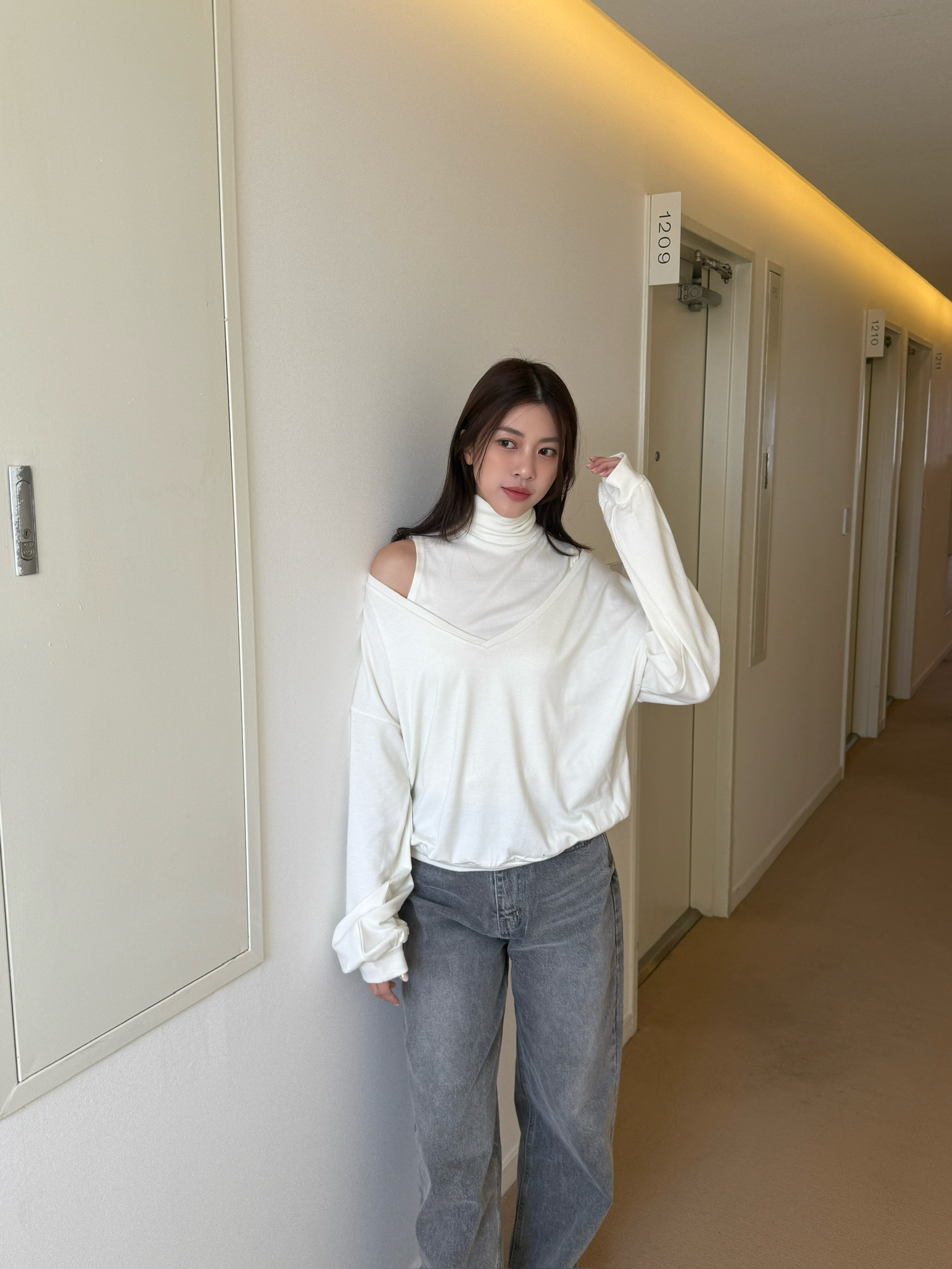 兩件式高領+大v領衛衣(白/灰)