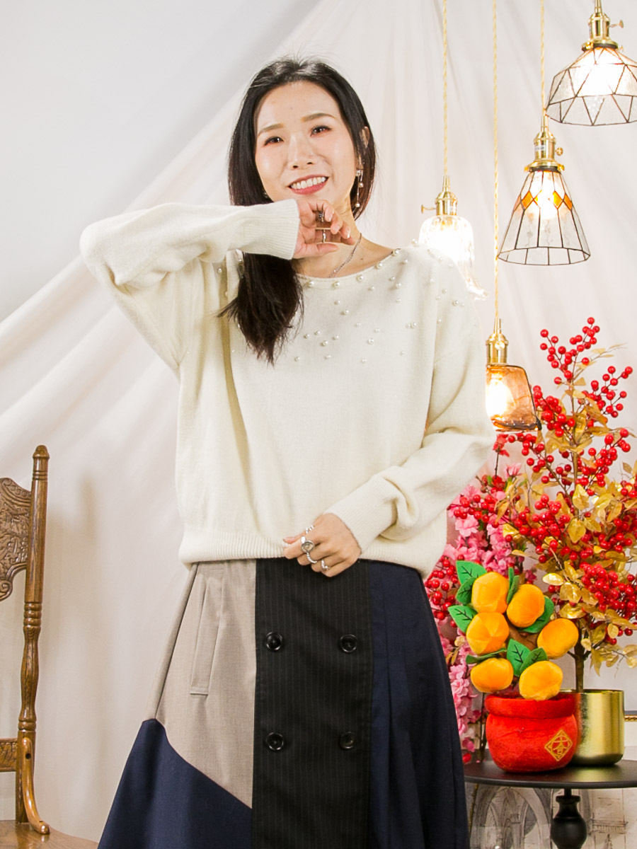 ⬇️開倉低至半價😱FINALSALE📣領位前後釘珍珠．毛毛冷料TOP【不設退換】