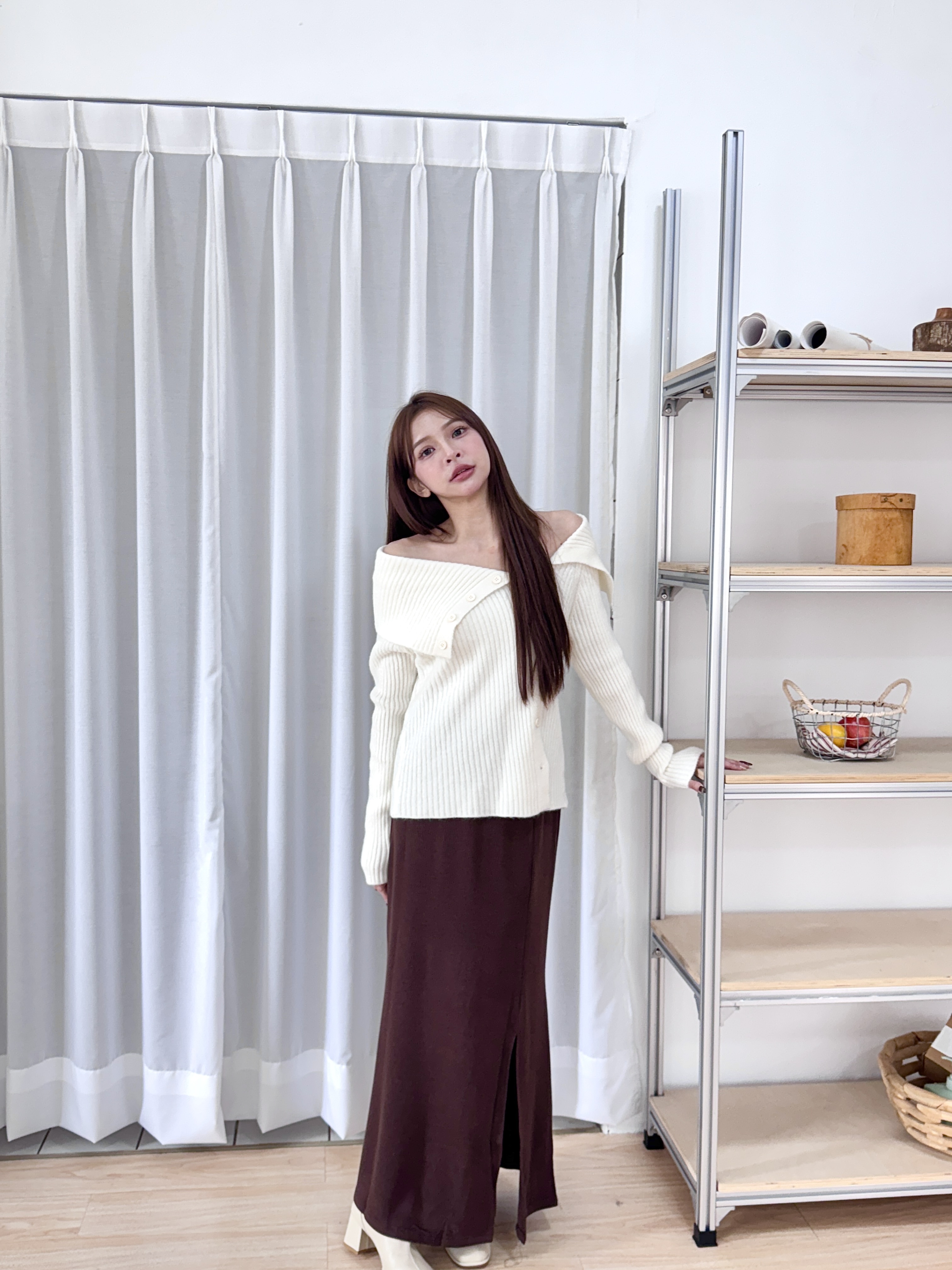 現貨 隨性露肩!針織翻領毛衣