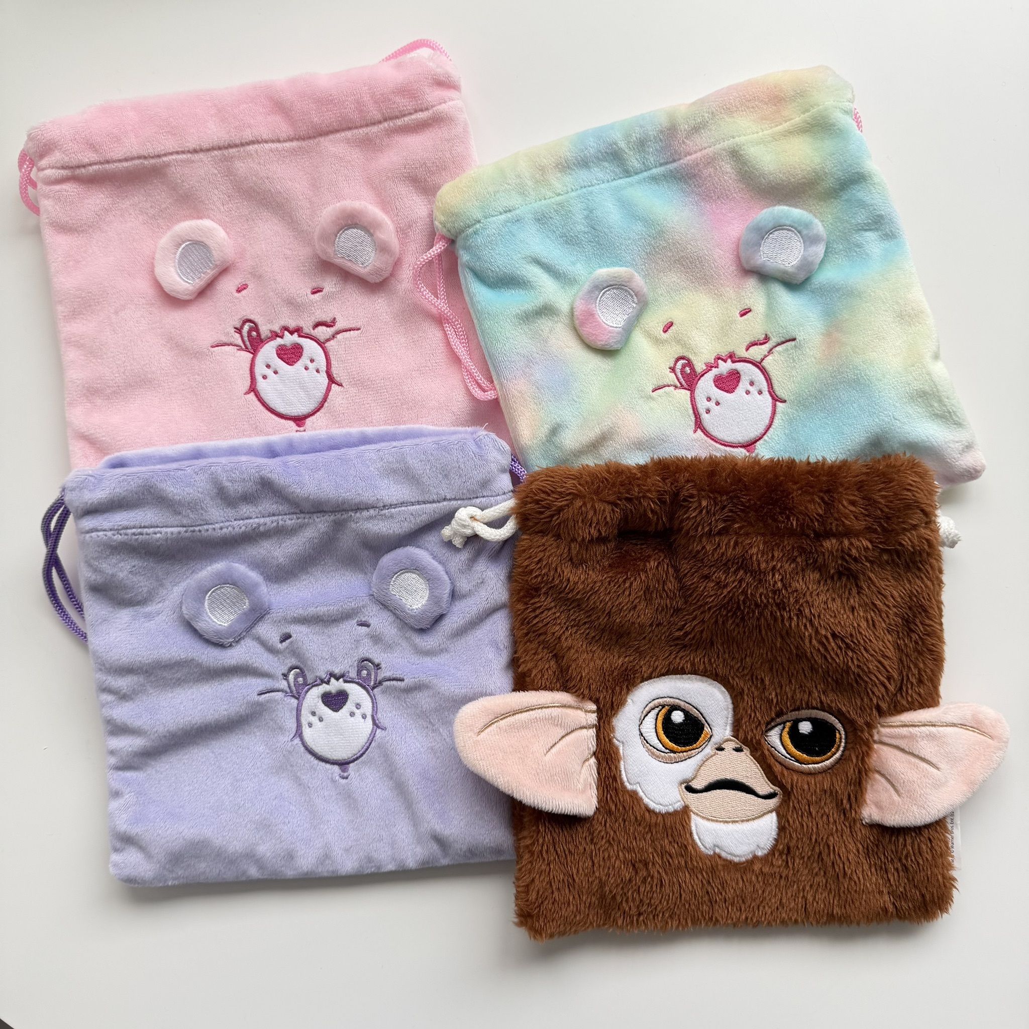 現貨┃日本 Care Bears 小魔怪 小精靈 抽繩 束口袋