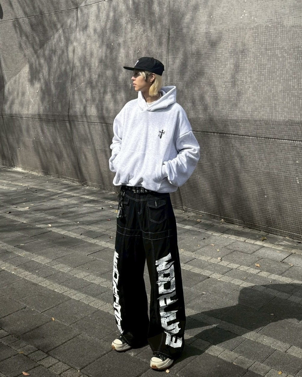 斑駁 字體 彎刀 牛仔 長褲 彎刀褲