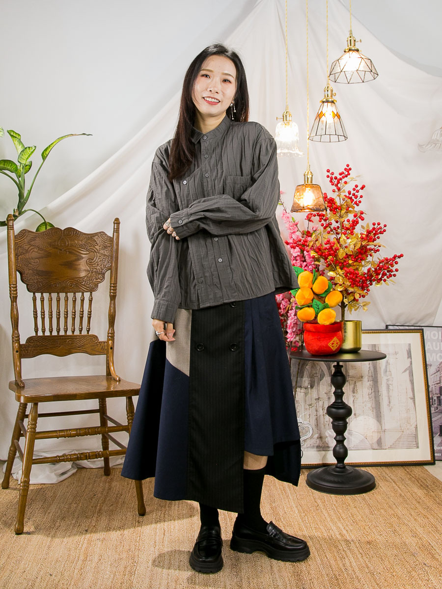 ⬇️開倉低至半價😱FINALSALE📣 全開胸扣鈕．單邊反領．直紋縐縐雙面料TOP【不設退換】