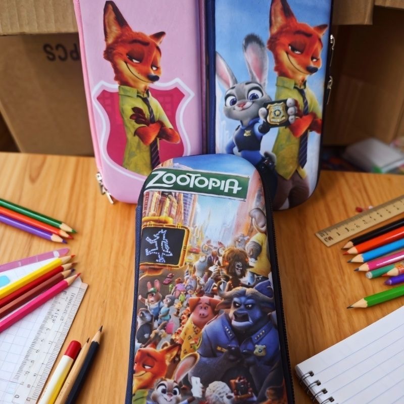 ZOOTOPIA 卡通疯狂动物城 立体笔袋 随机