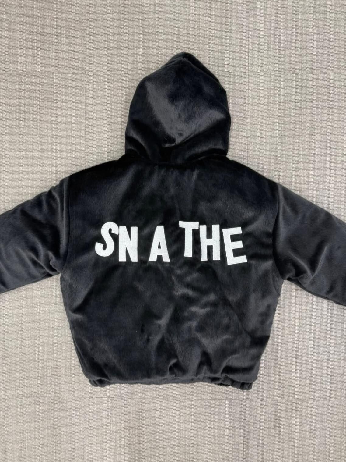 英文字連帽拉鍊毛毛褸 Seeot-095JK