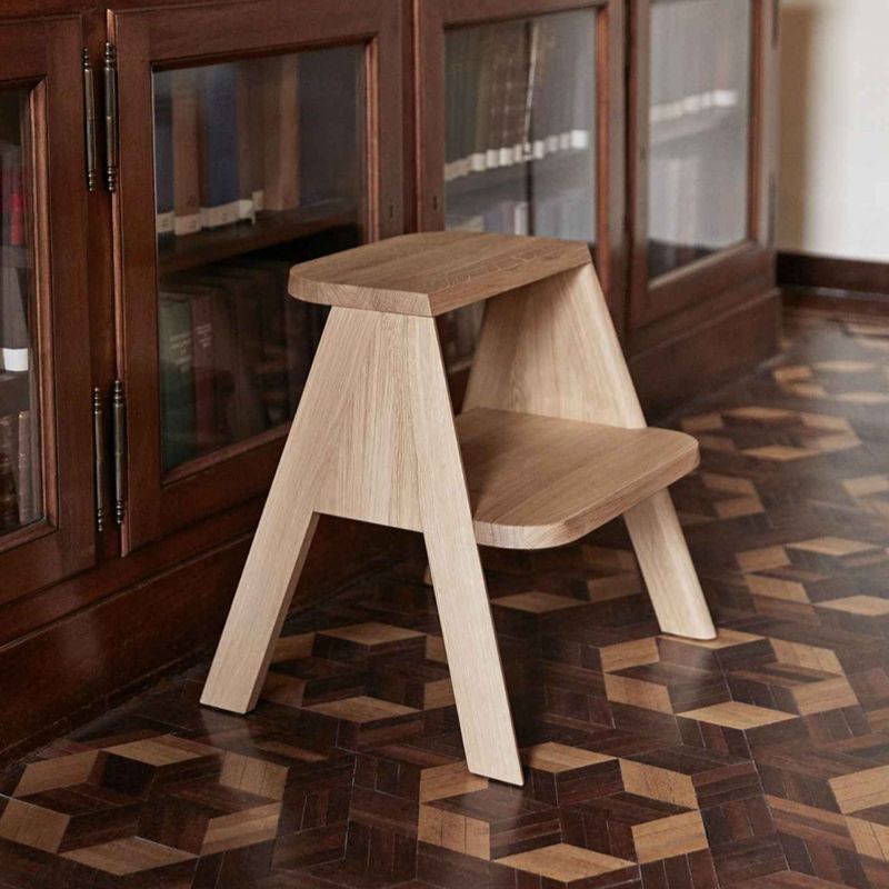 Butler 巴特勒邊几