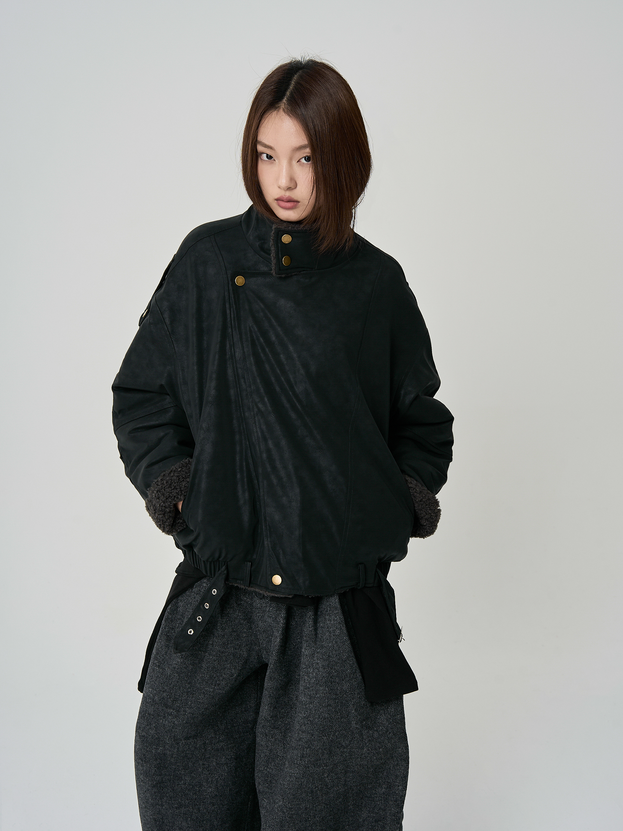 毛領側釦霧面皮革短外套