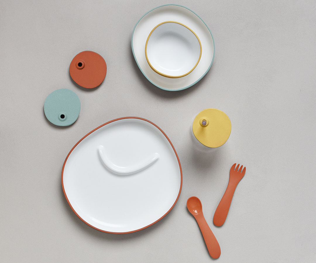 KINTO-BONBO 嬰幼兒餐盤,專為嬰幼兒設計,日式簡約,色彩繽紛可愛,餐碗、餐盤、湯杯、餐盒。