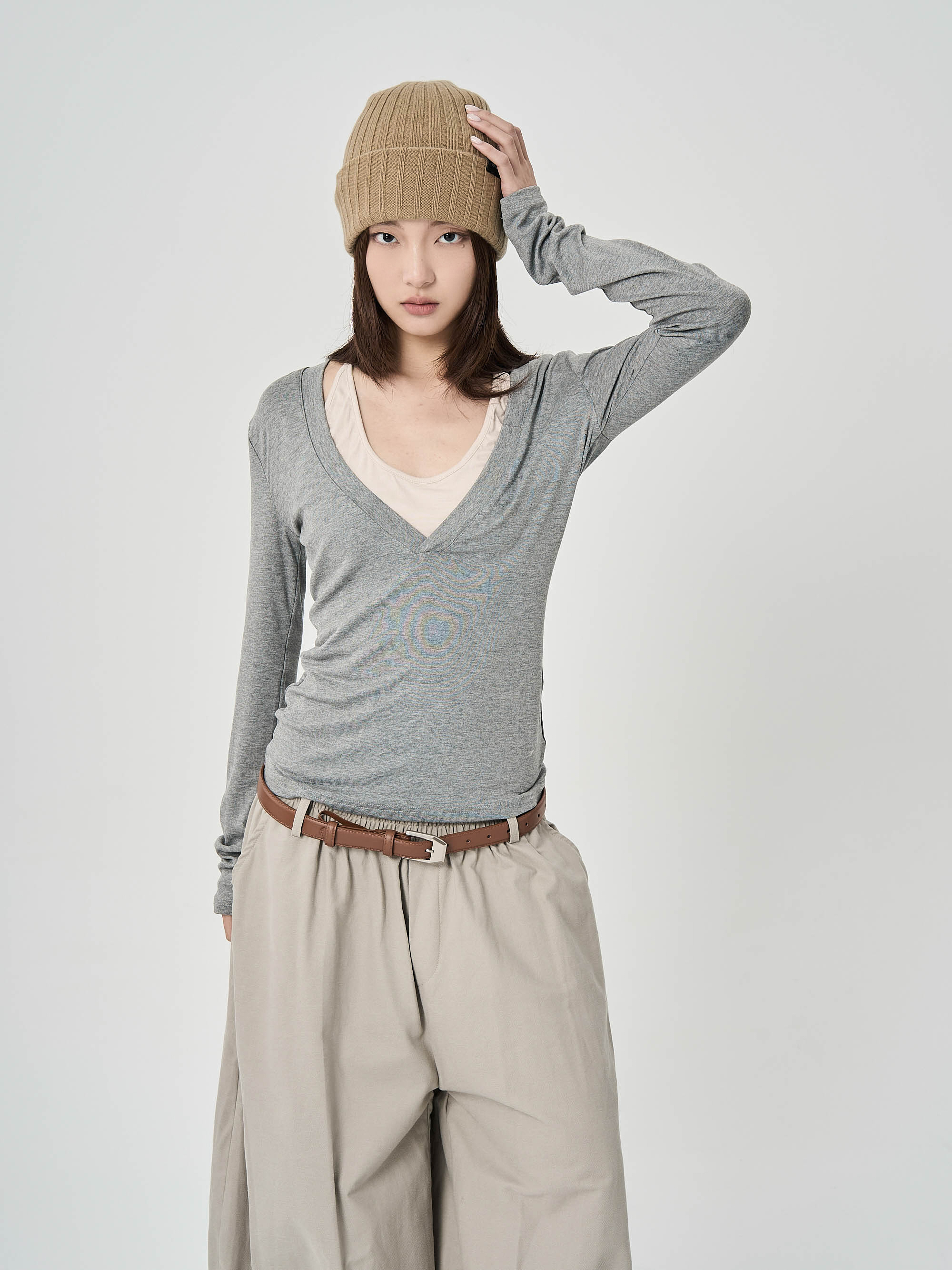 掛脖V領假兩件T恤上衣-灰