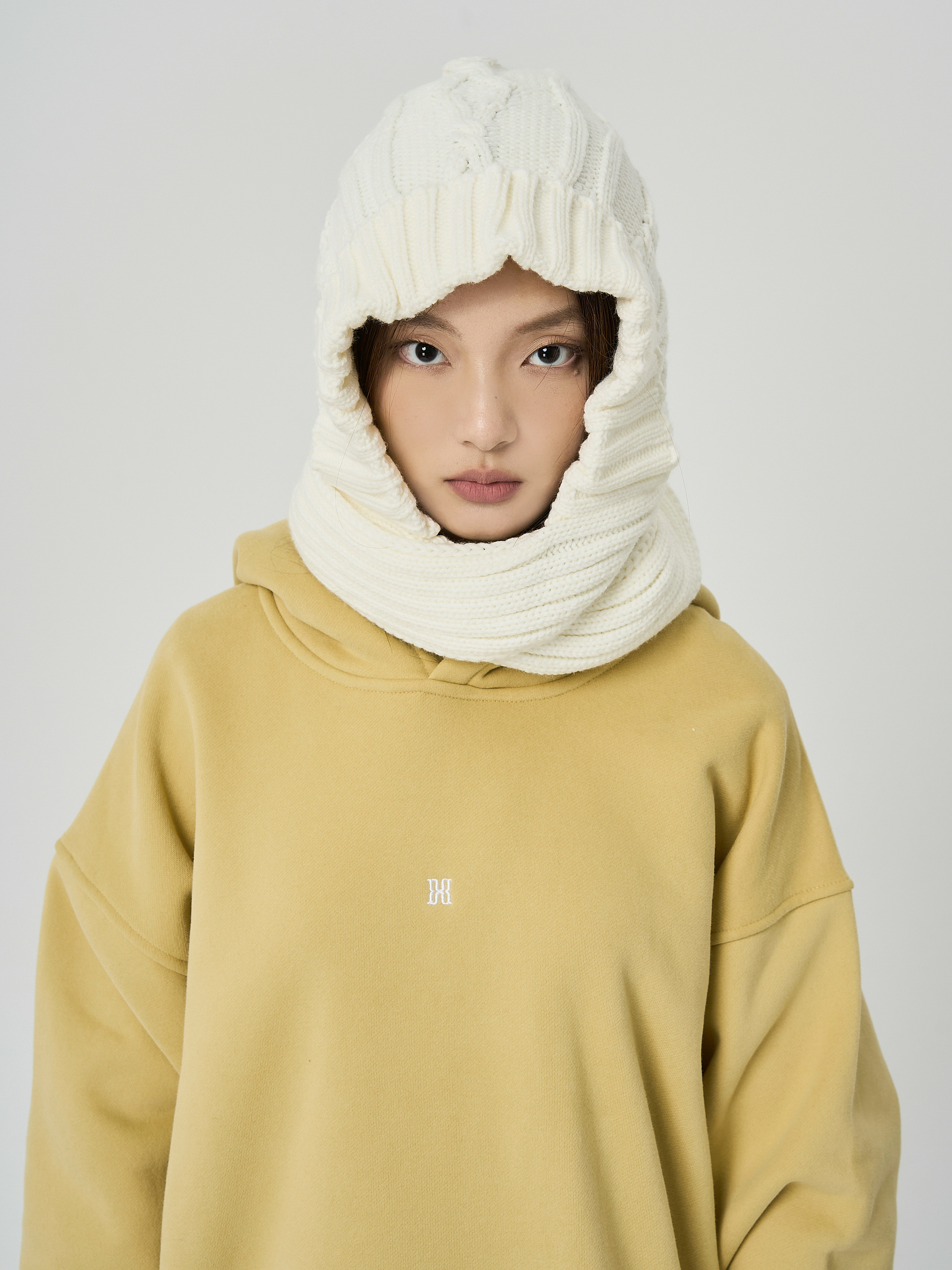 結構式針織頭套-白