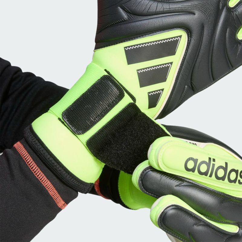 ADIDAS COPA GL PRO 龍門手套【黑黃色】