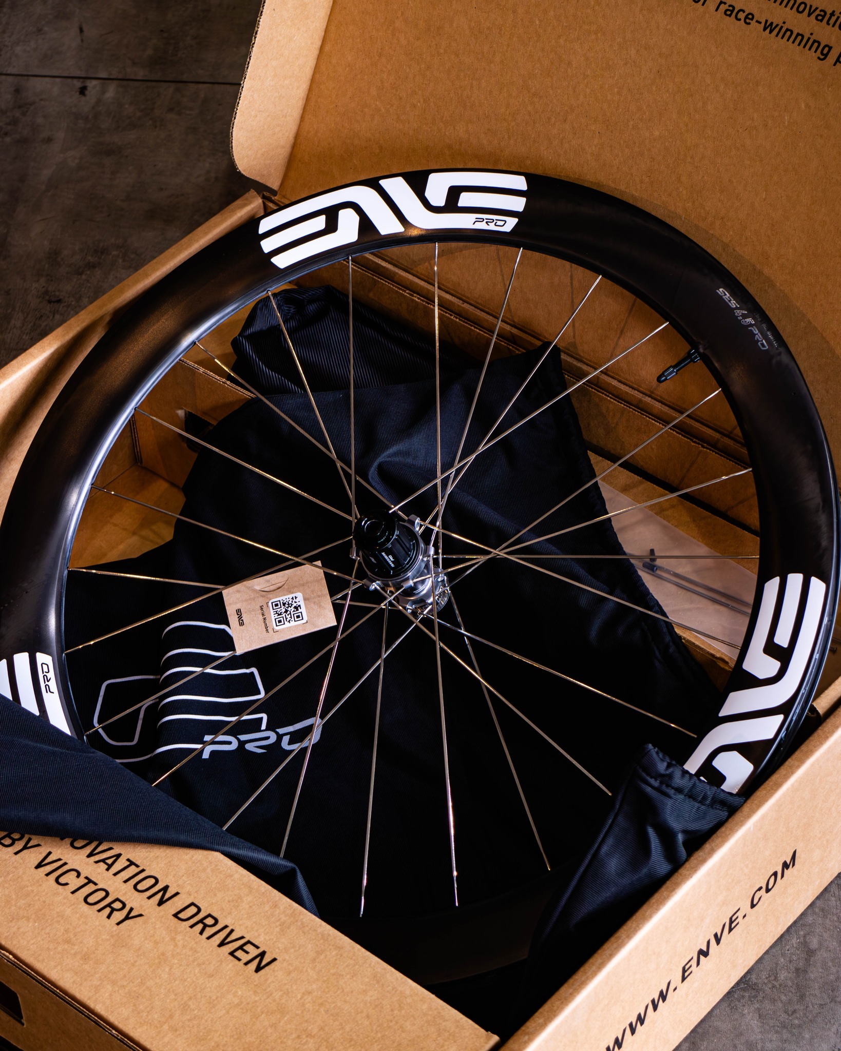 【ENVE】SES 4.5 Pro 輕量碳纖維輪組 / 白標