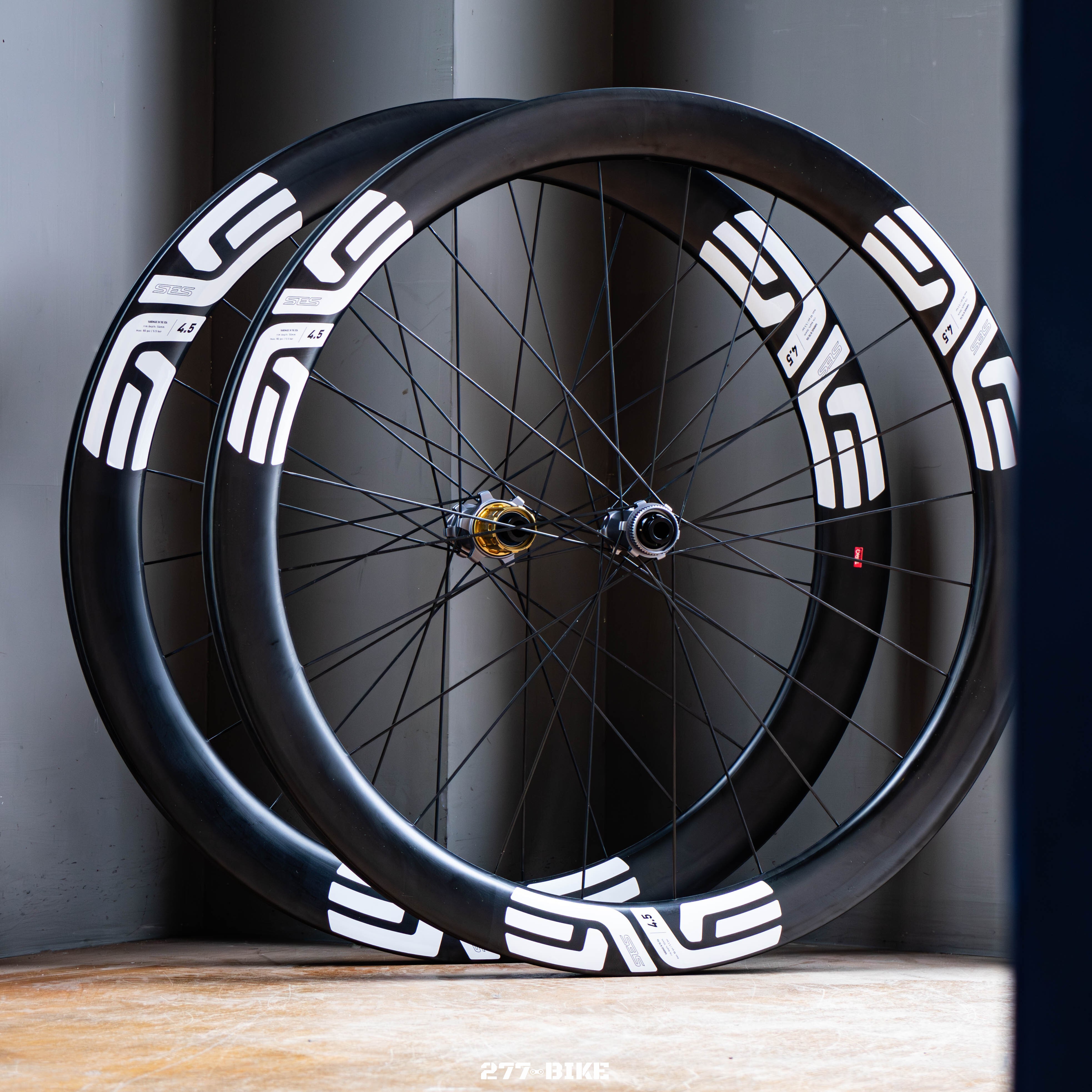 【ENVE】SES 4.5 Pro 輕量碳纖維輪組 / 白標