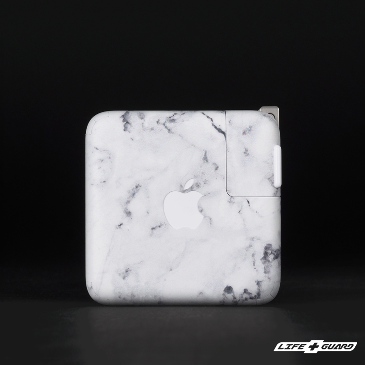 LIFE+GUARD｜Apple 70W USB-C 專用配件貼膜｜大理石白風格設計