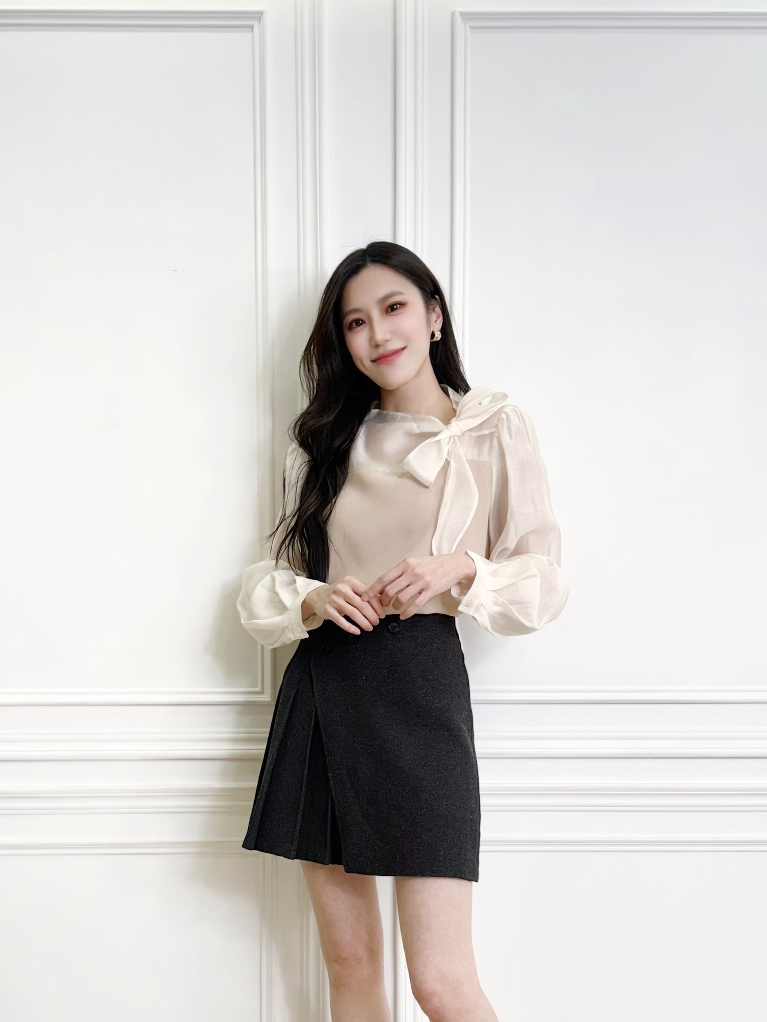 雙釦側翻片百褶短裙